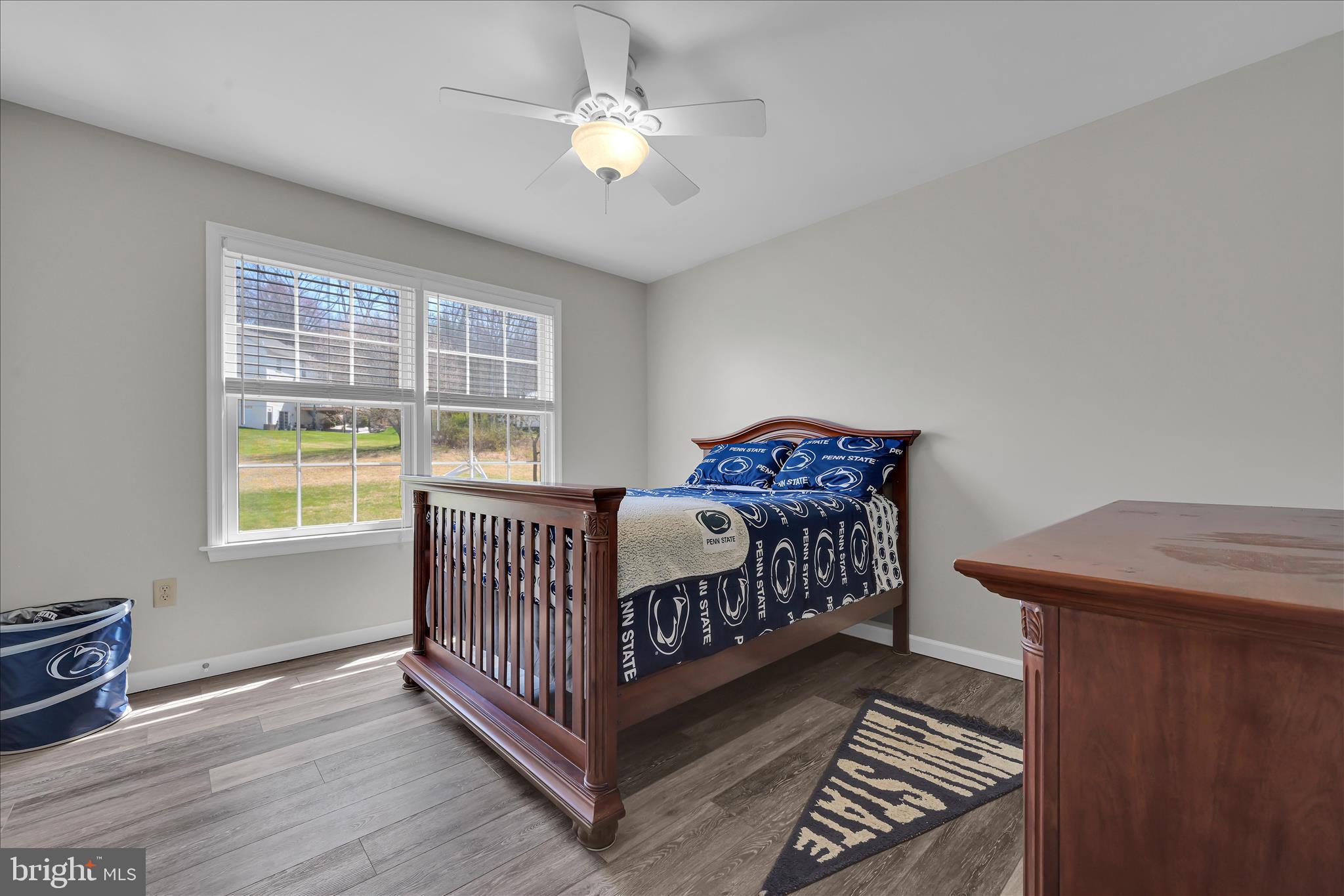 THE PINES - Residential