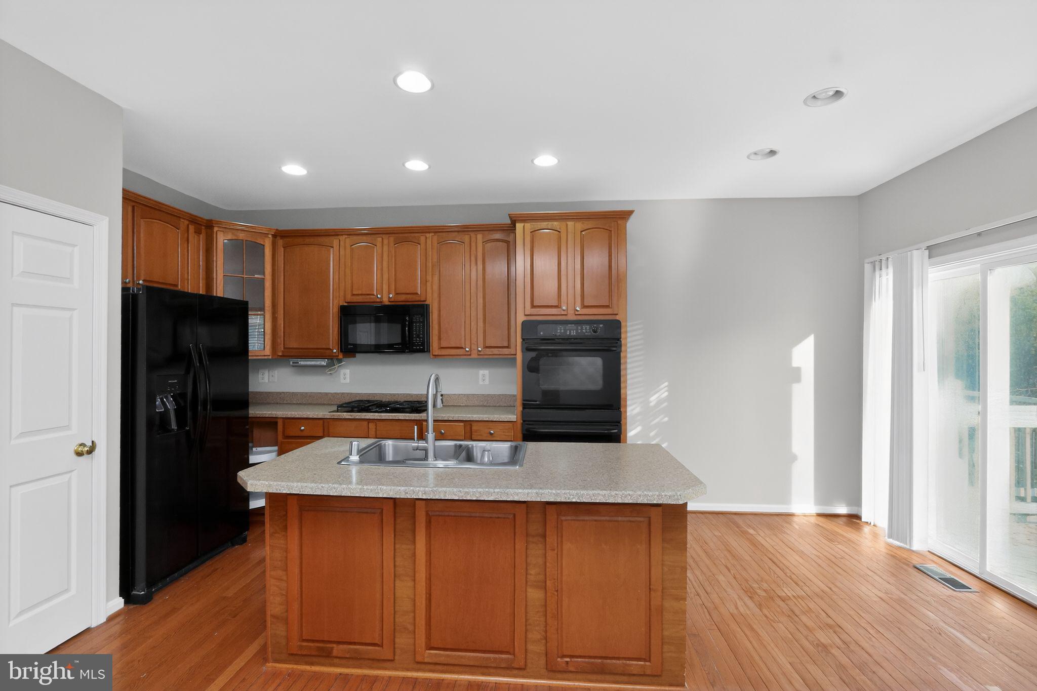 DOGWOODS - Residential Lease