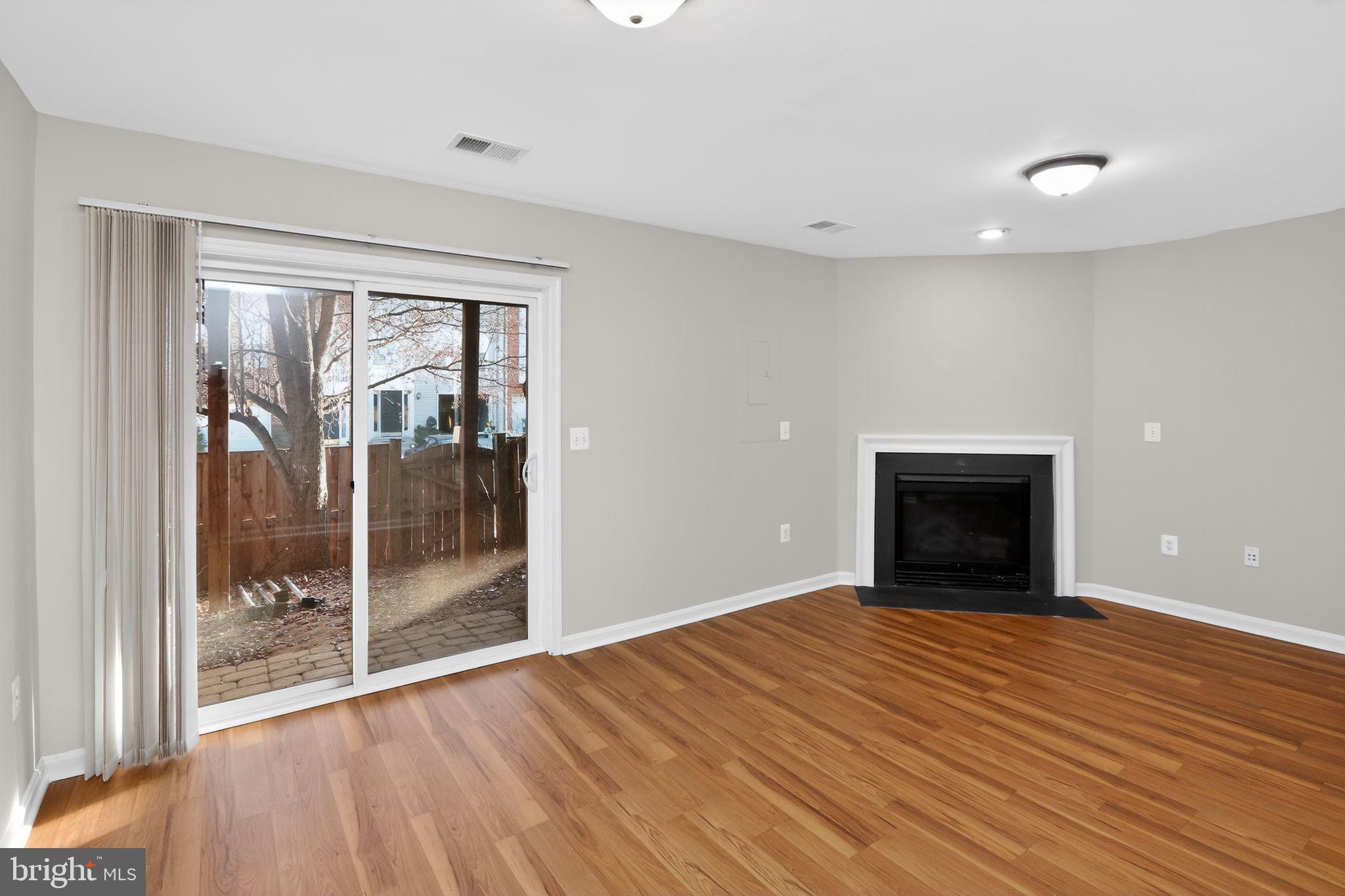 DOGWOODS - Residential Lease