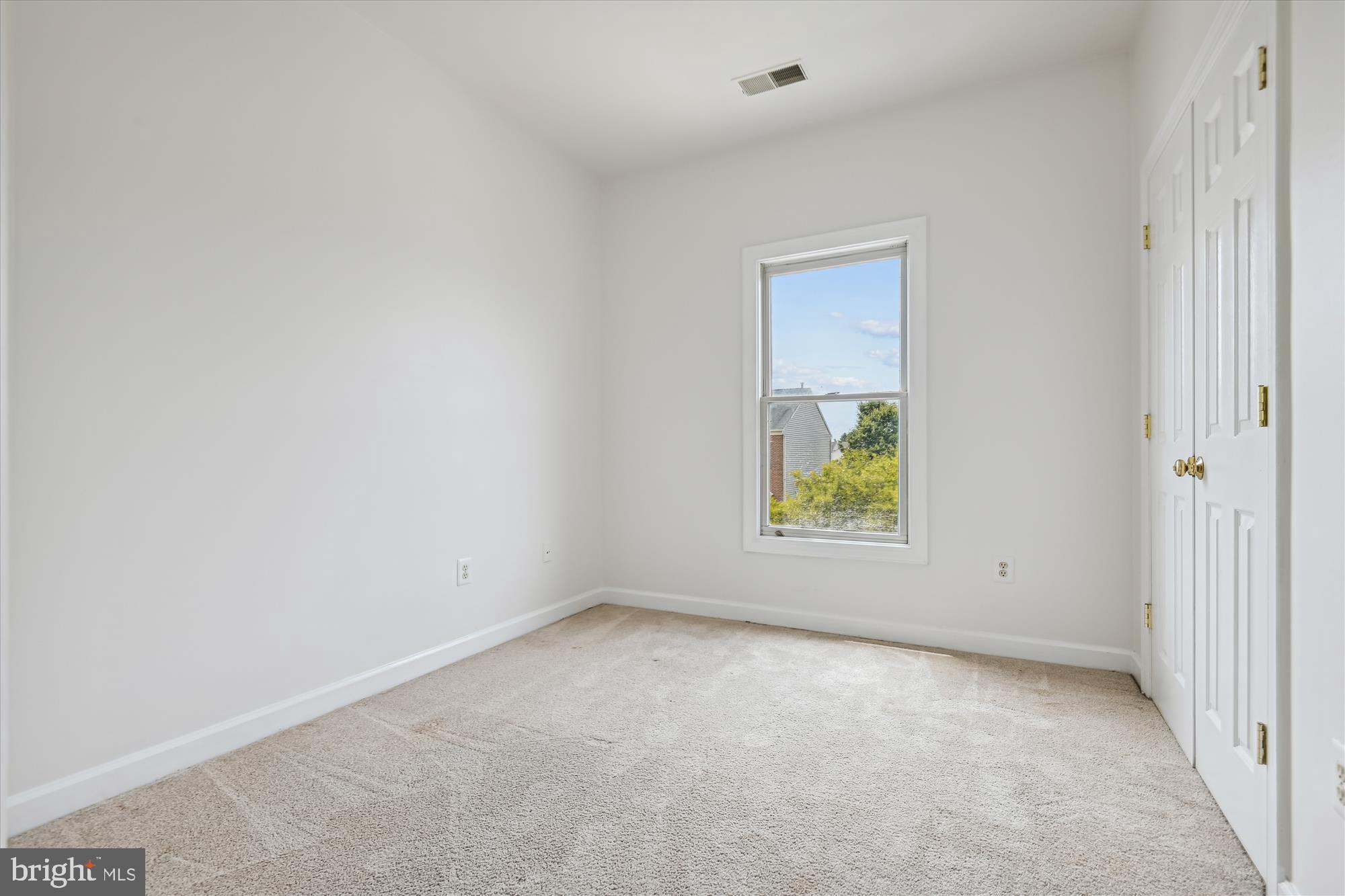 LYNDWOOD - Residential