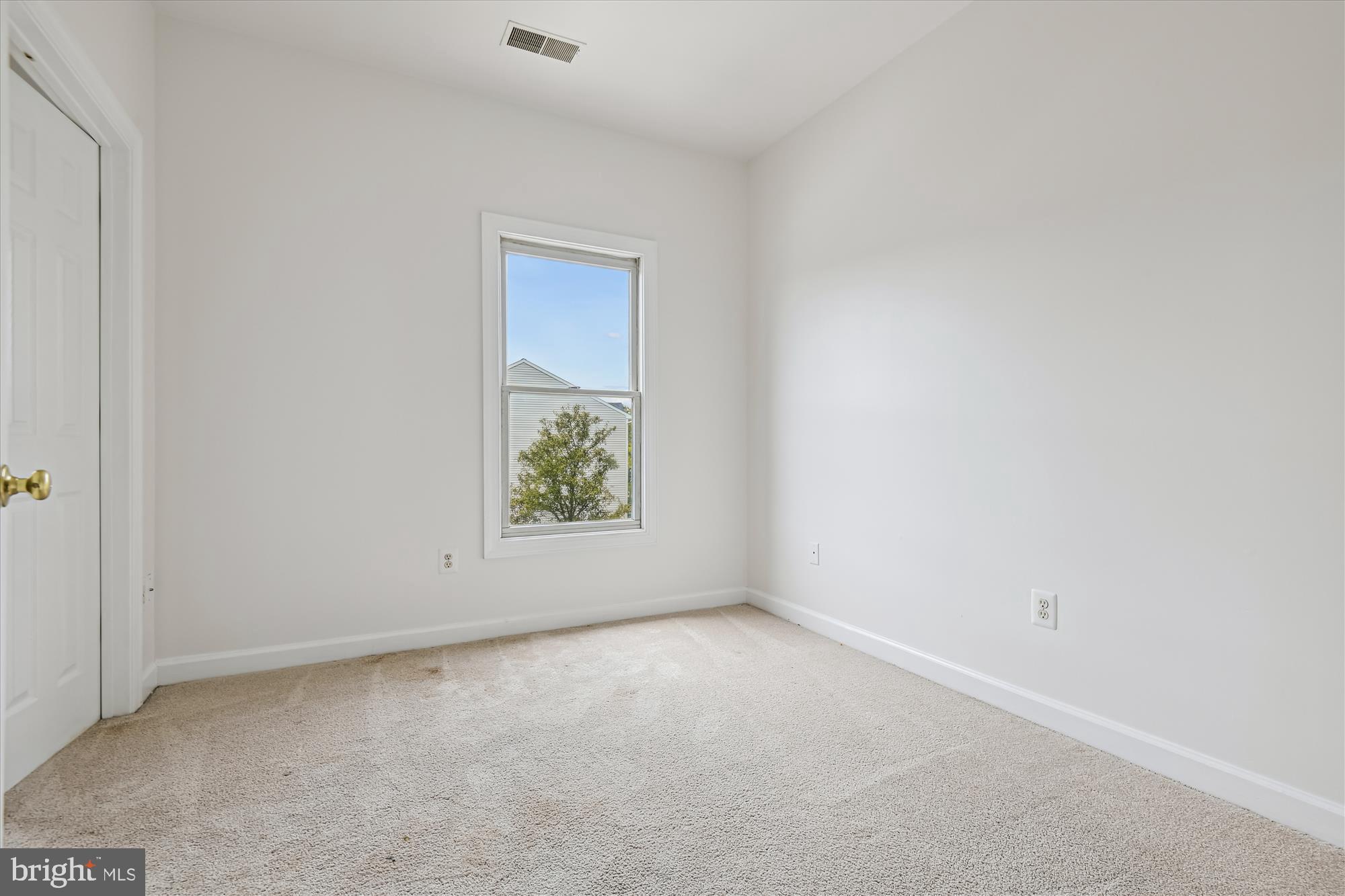 LYNDWOOD - Residential