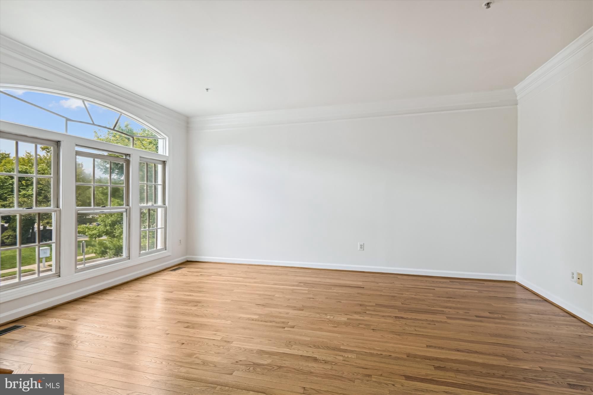 LYNDWOOD - Residential