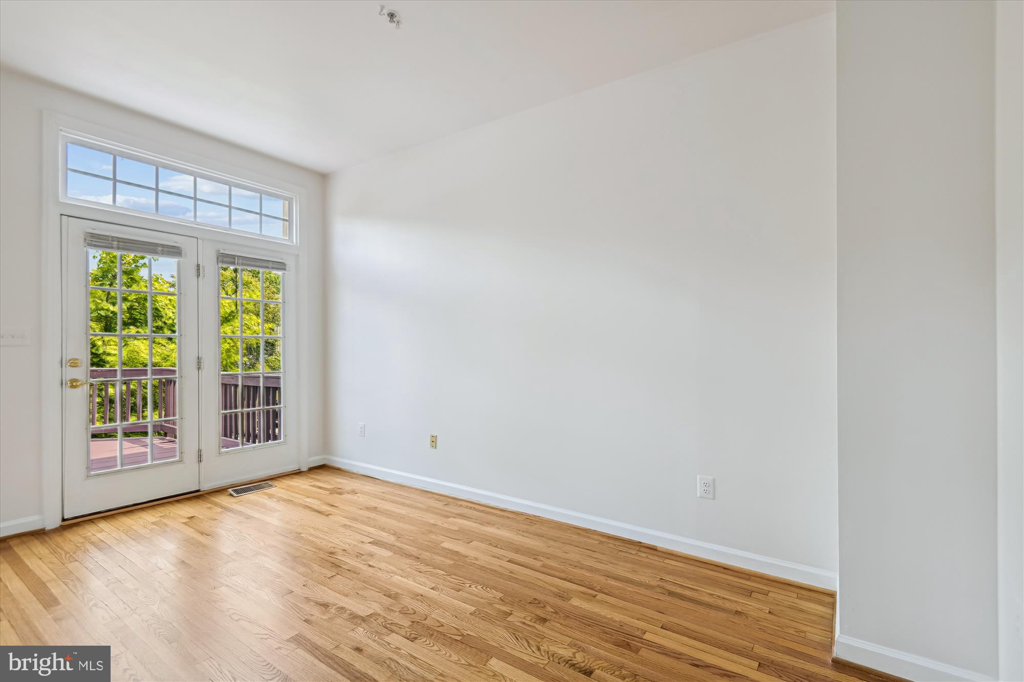 LYNDWOOD - Residential