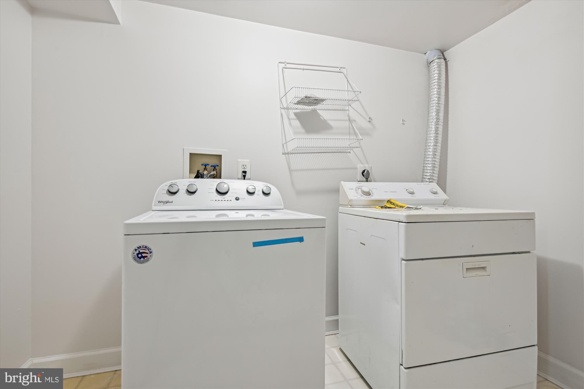 LYNDWOOD - Residential