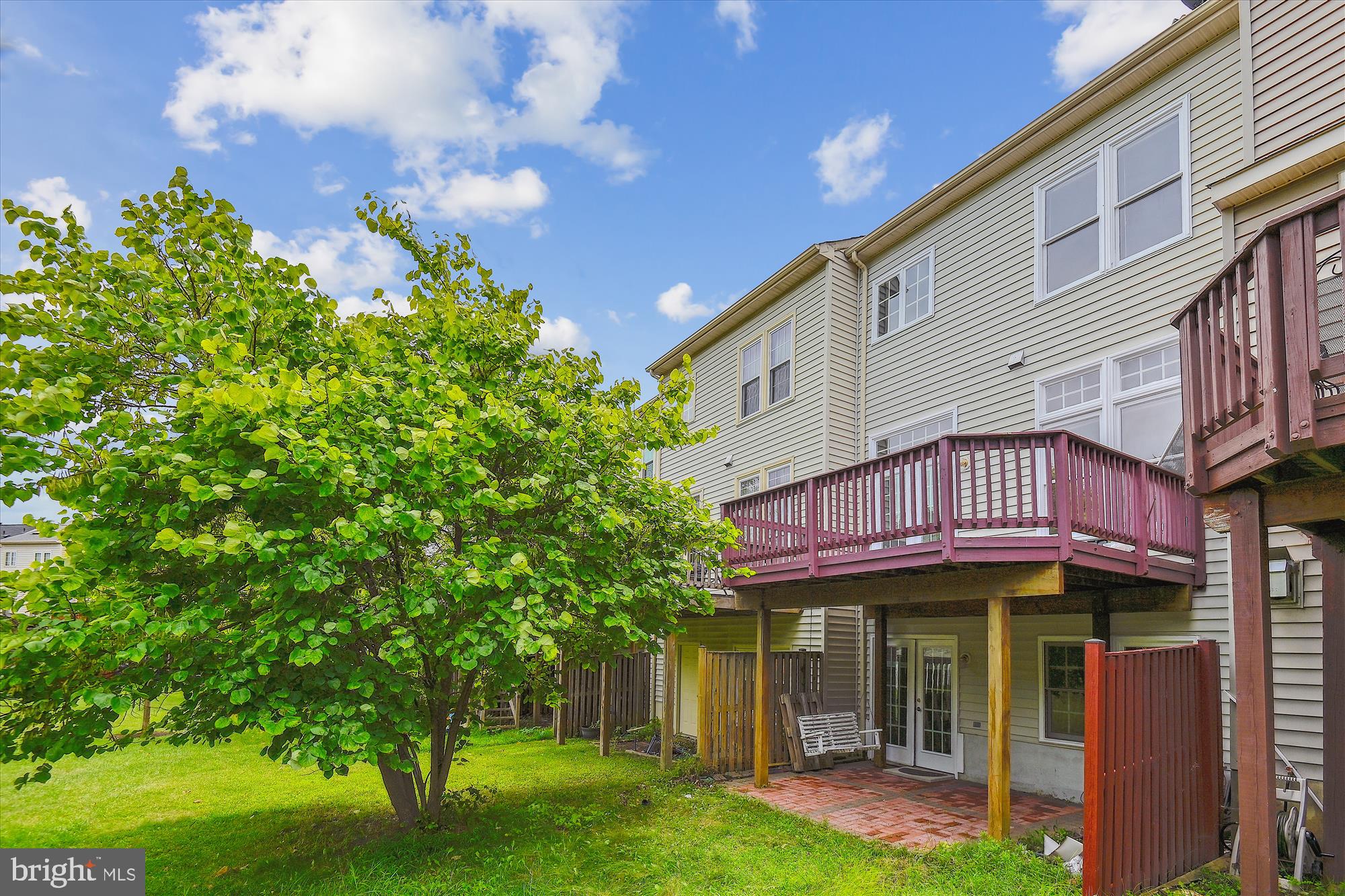 LYNDWOOD - Residential