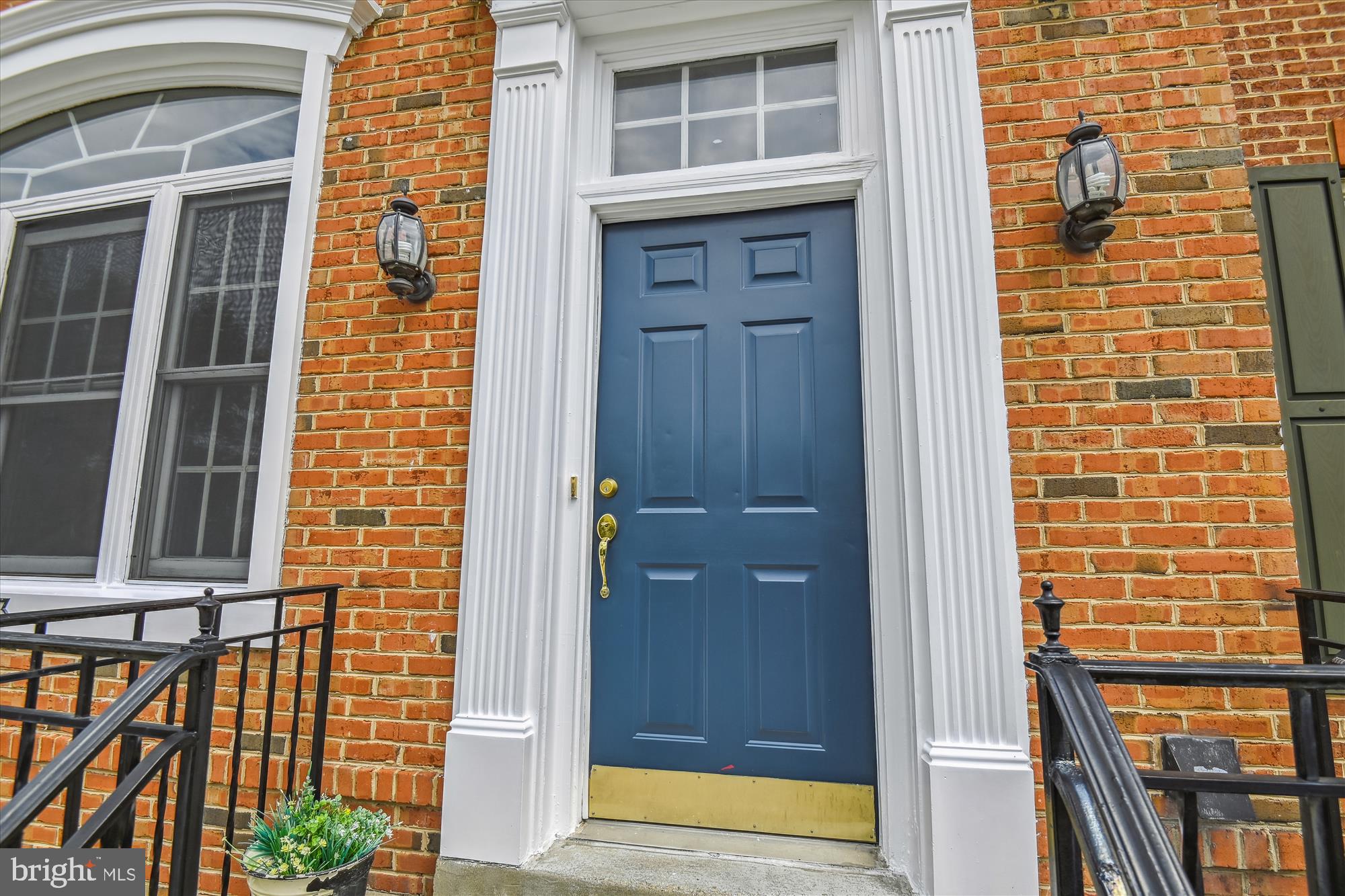 LYNDWOOD - Residential