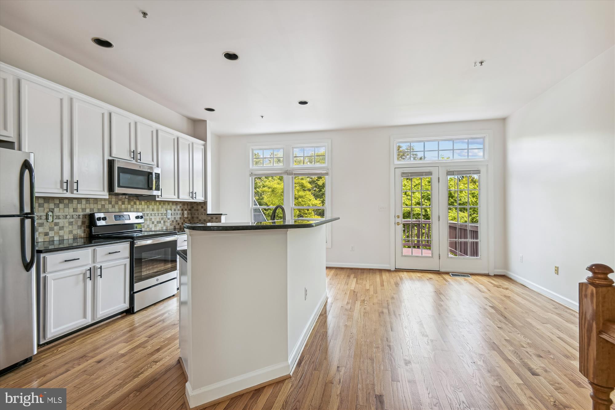 LYNDWOOD - Residential