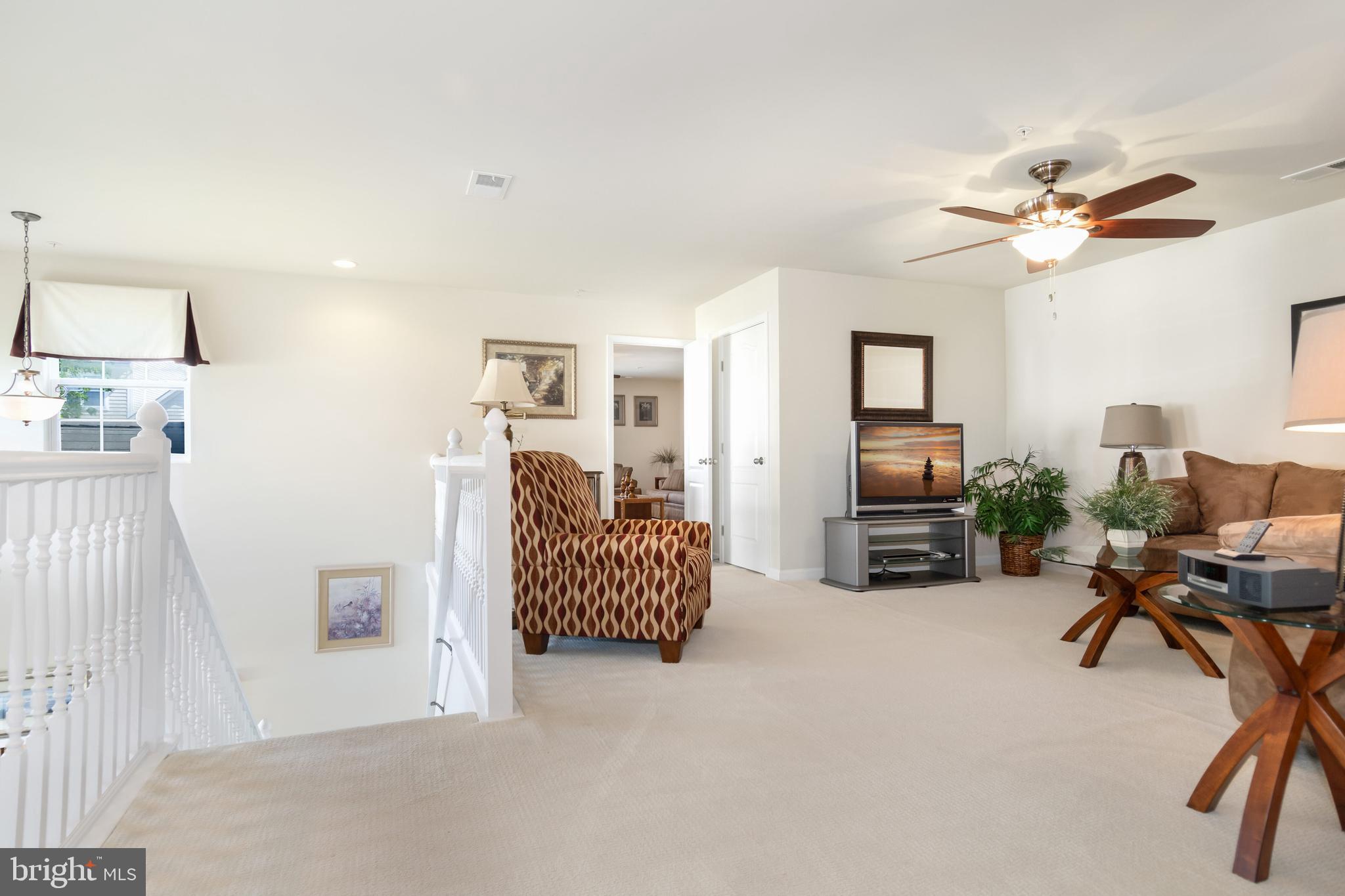 LAKELANDS AT EASTON - Residential