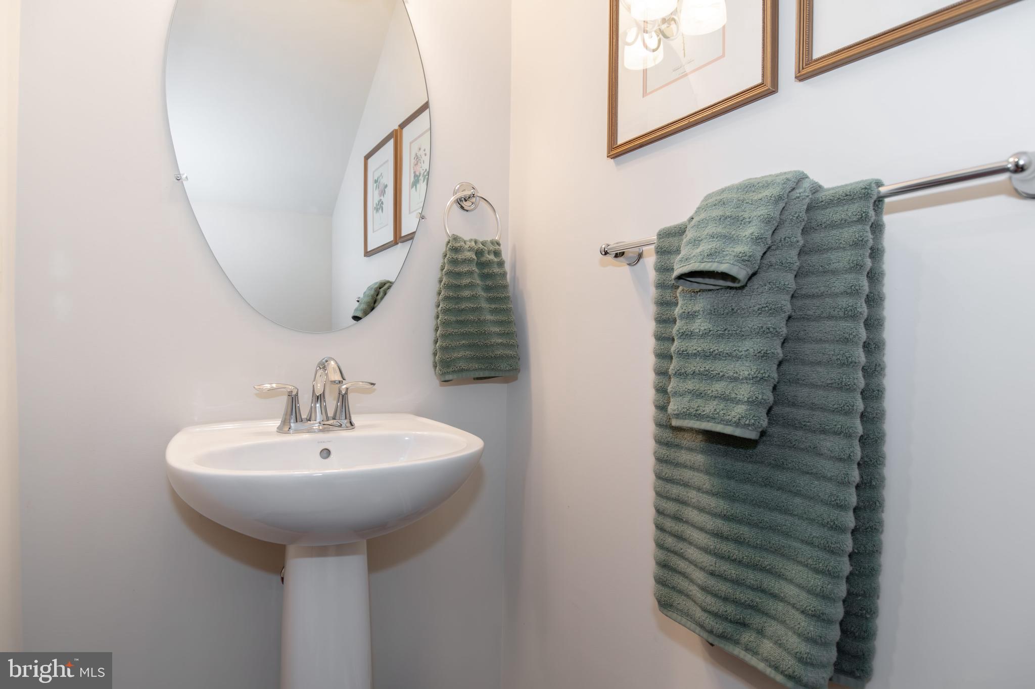 LAKELANDS AT EASTON - Residential