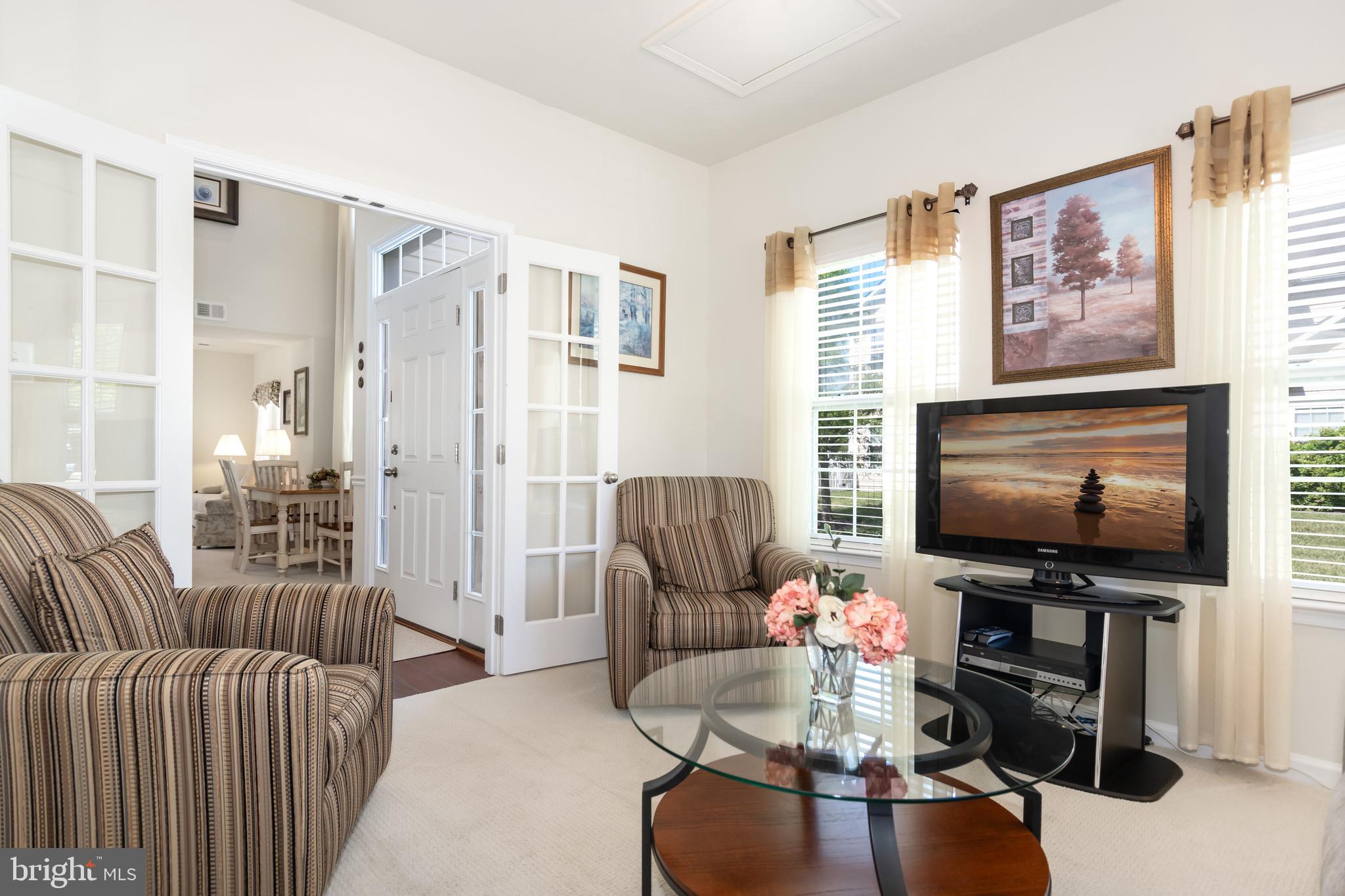 LAKELANDS AT EASTON - Residential