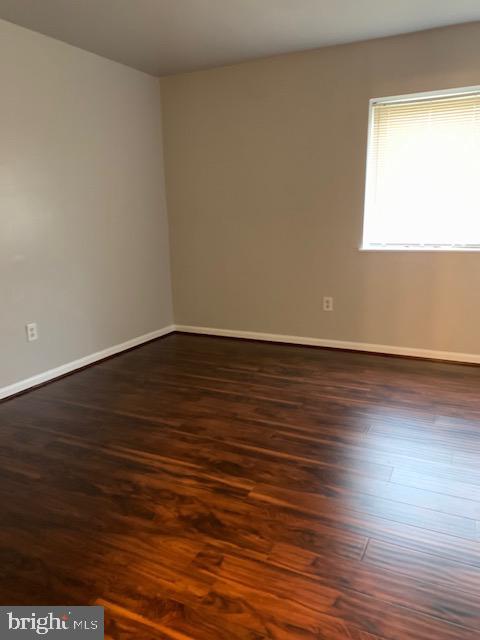 PINES CONDOMINIUM - Residential Lease