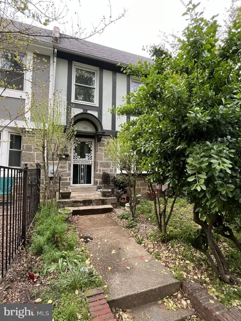 MLS: DCDC2256770