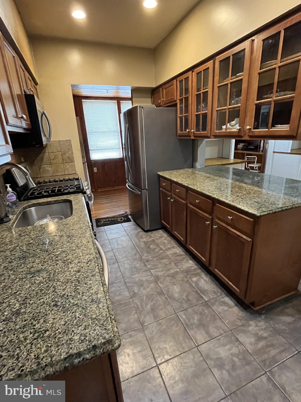 1458 OGDEN STREET NW