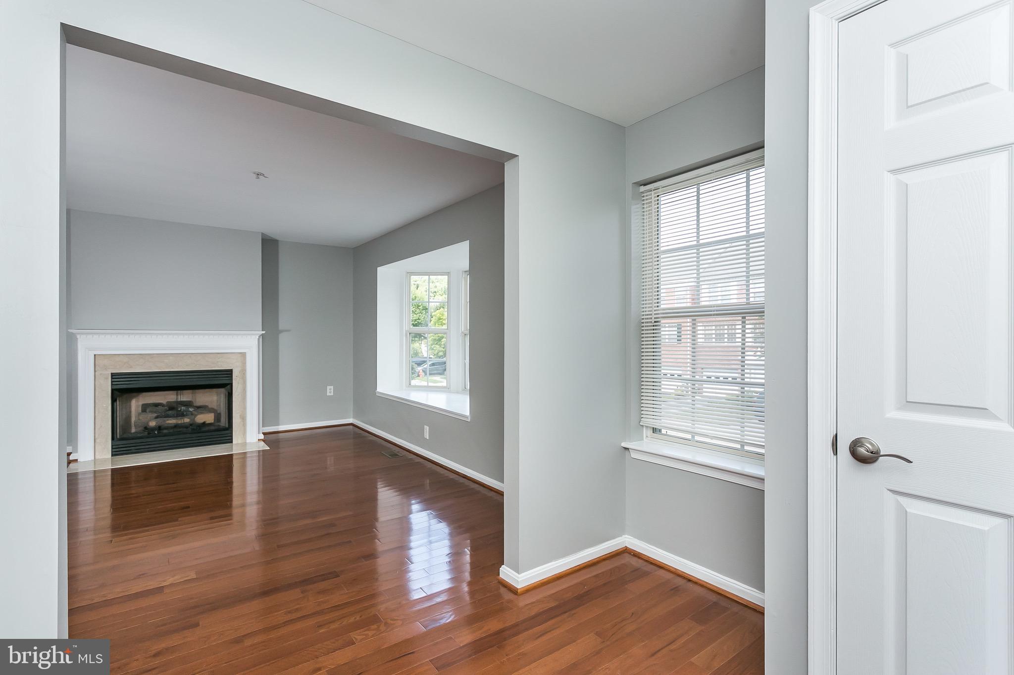 LYONS GATE - Residential