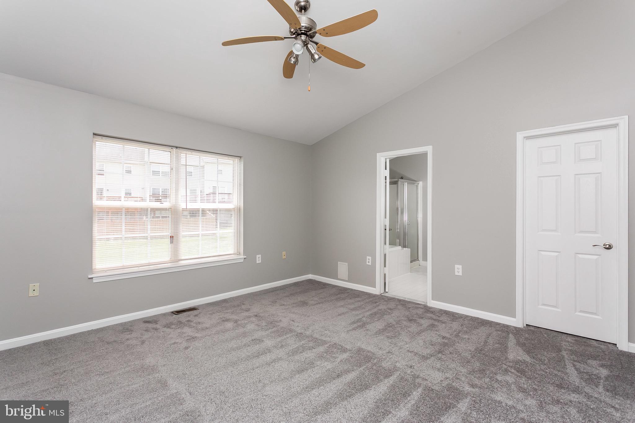 LYONS GATE - Residential