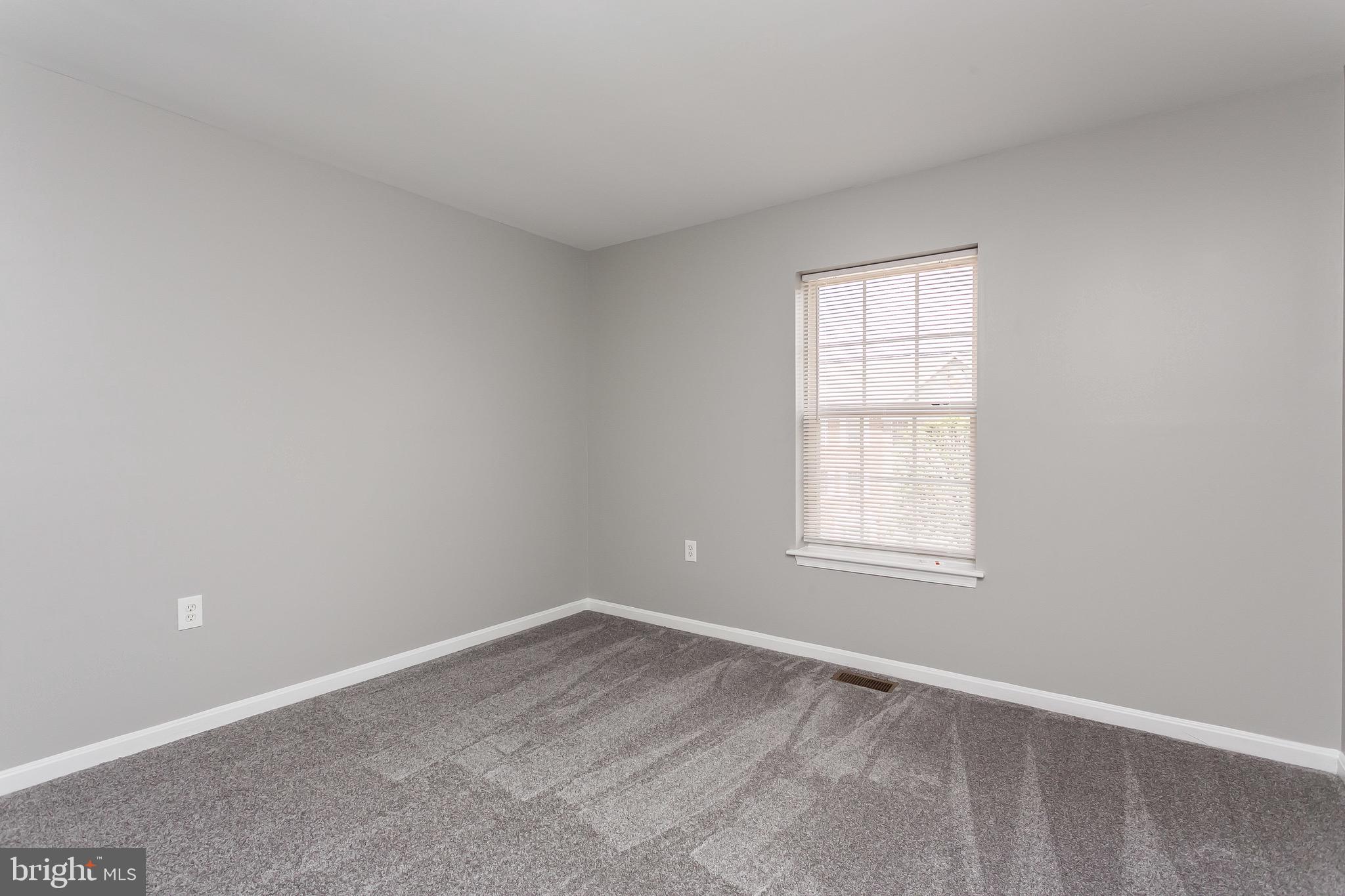 LYONS GATE - Residential