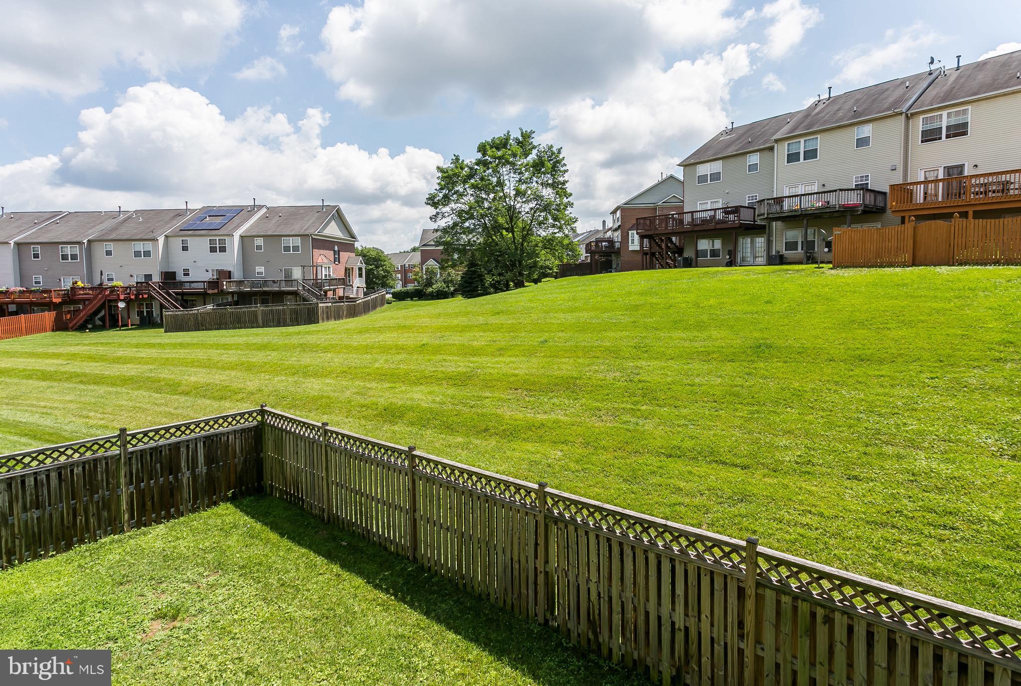 LYONS GATE - Residential