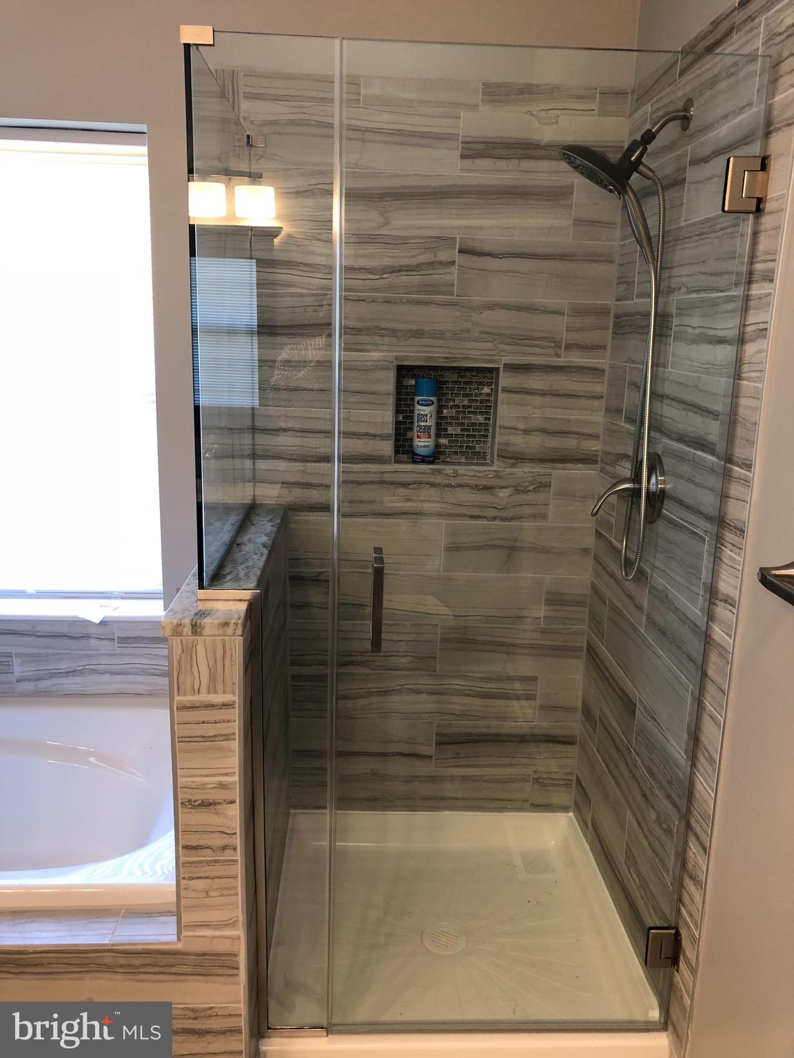 LYONS GATE - Residential