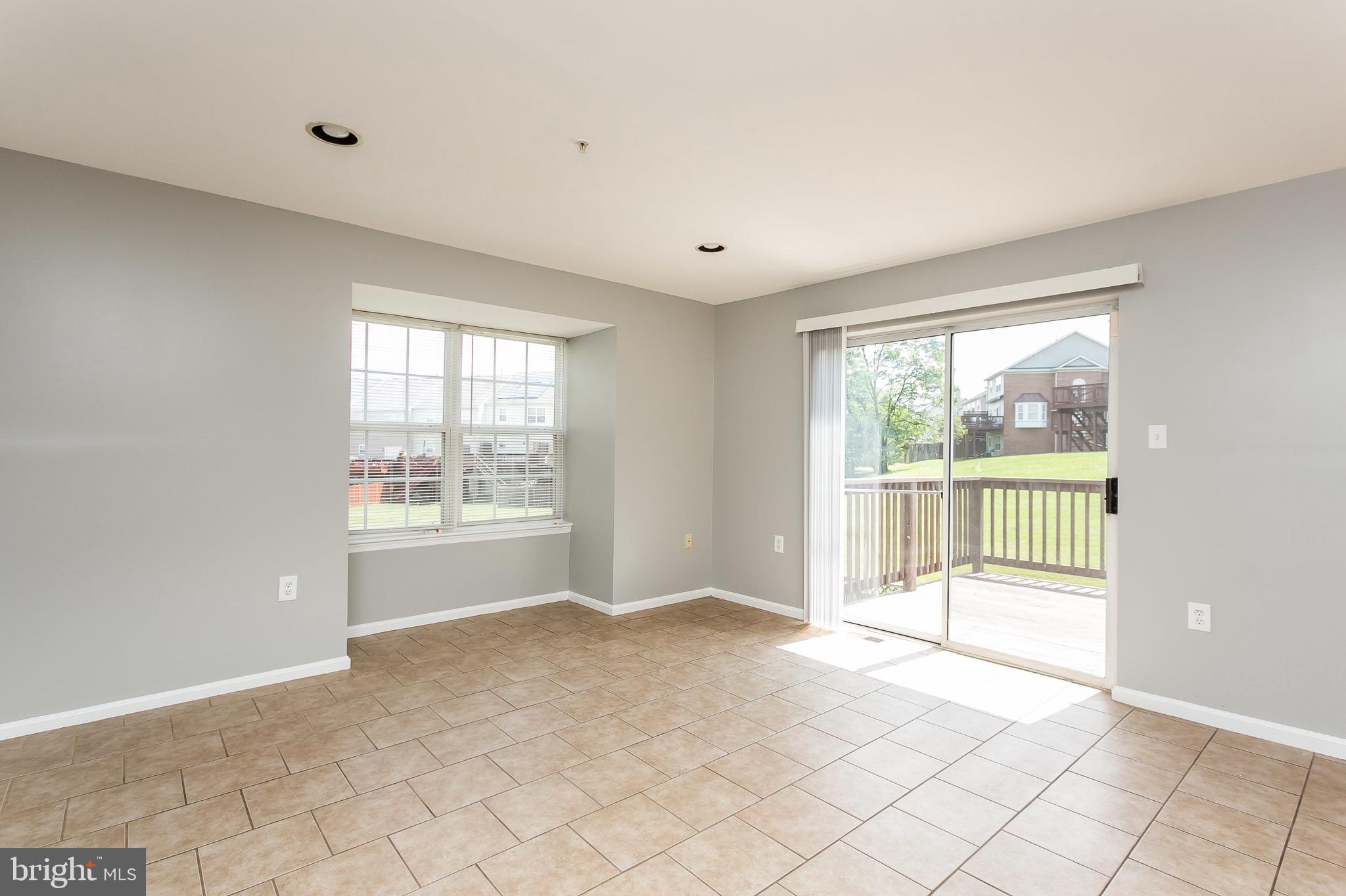 LYONS GATE - Residential