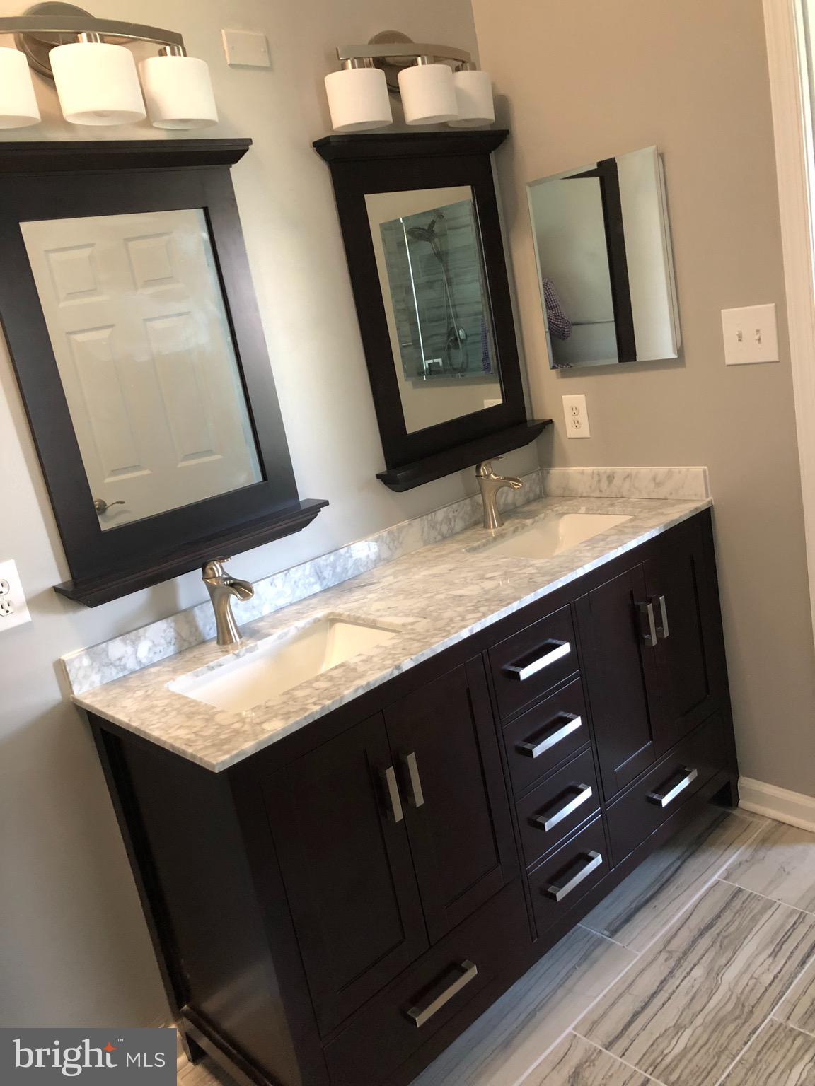 LYONS GATE - Residential