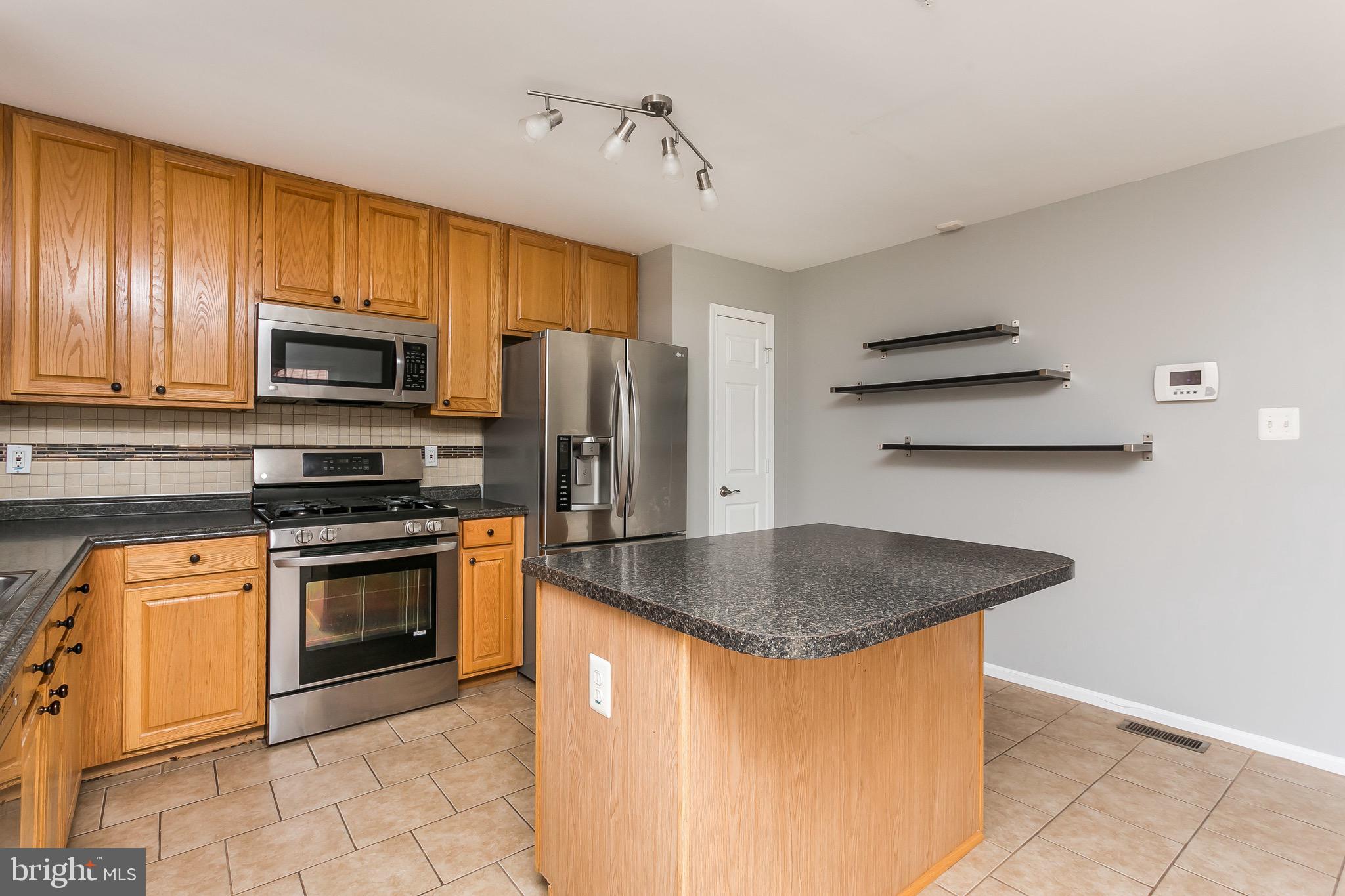 LYONS GATE - Residential