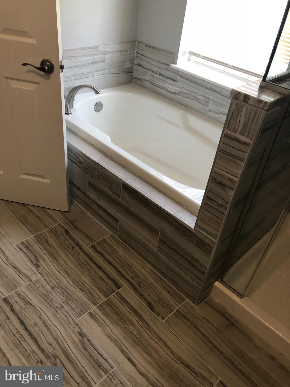 LYONS GATE - Residential