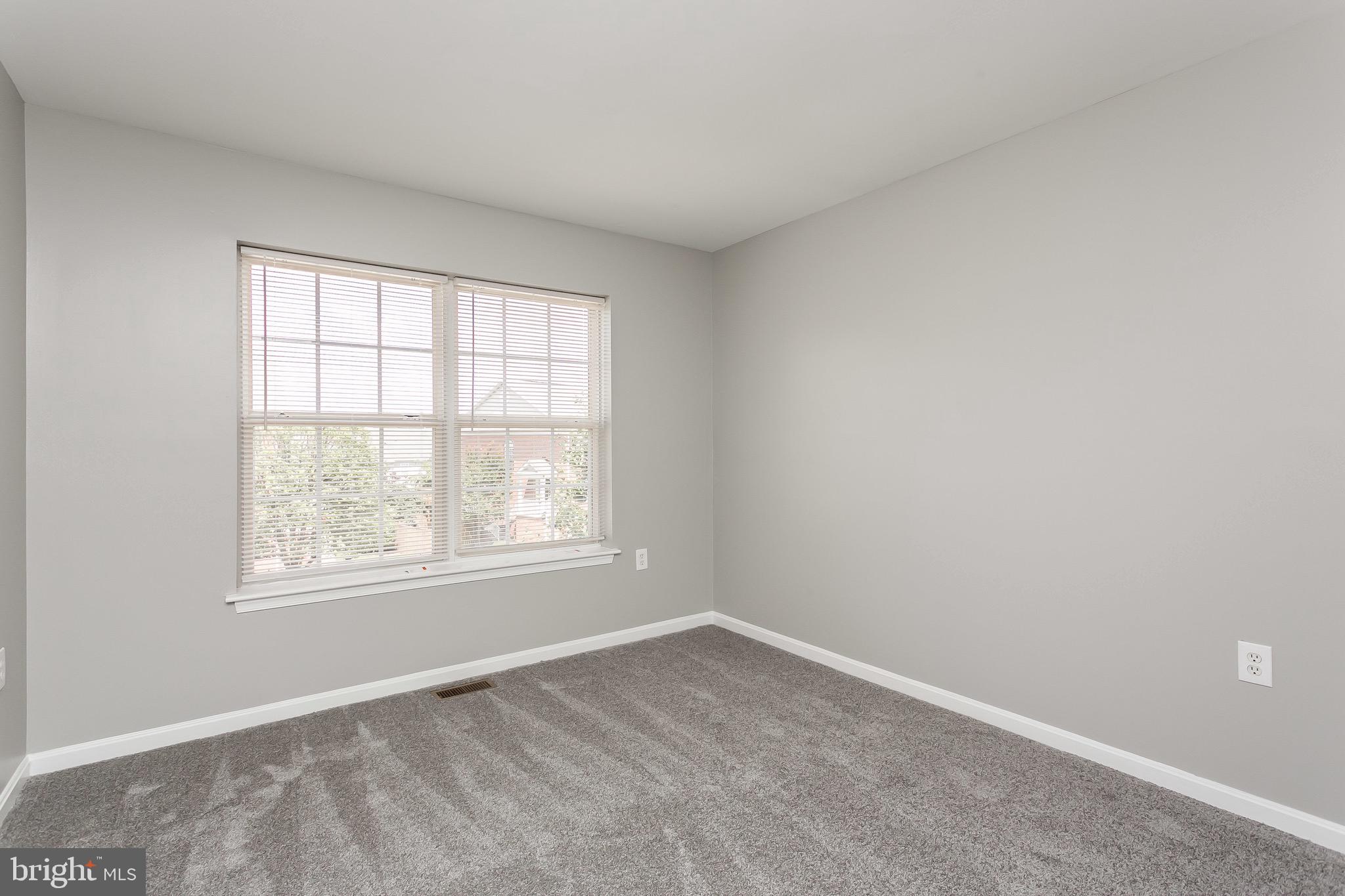 LYONS GATE - Residential