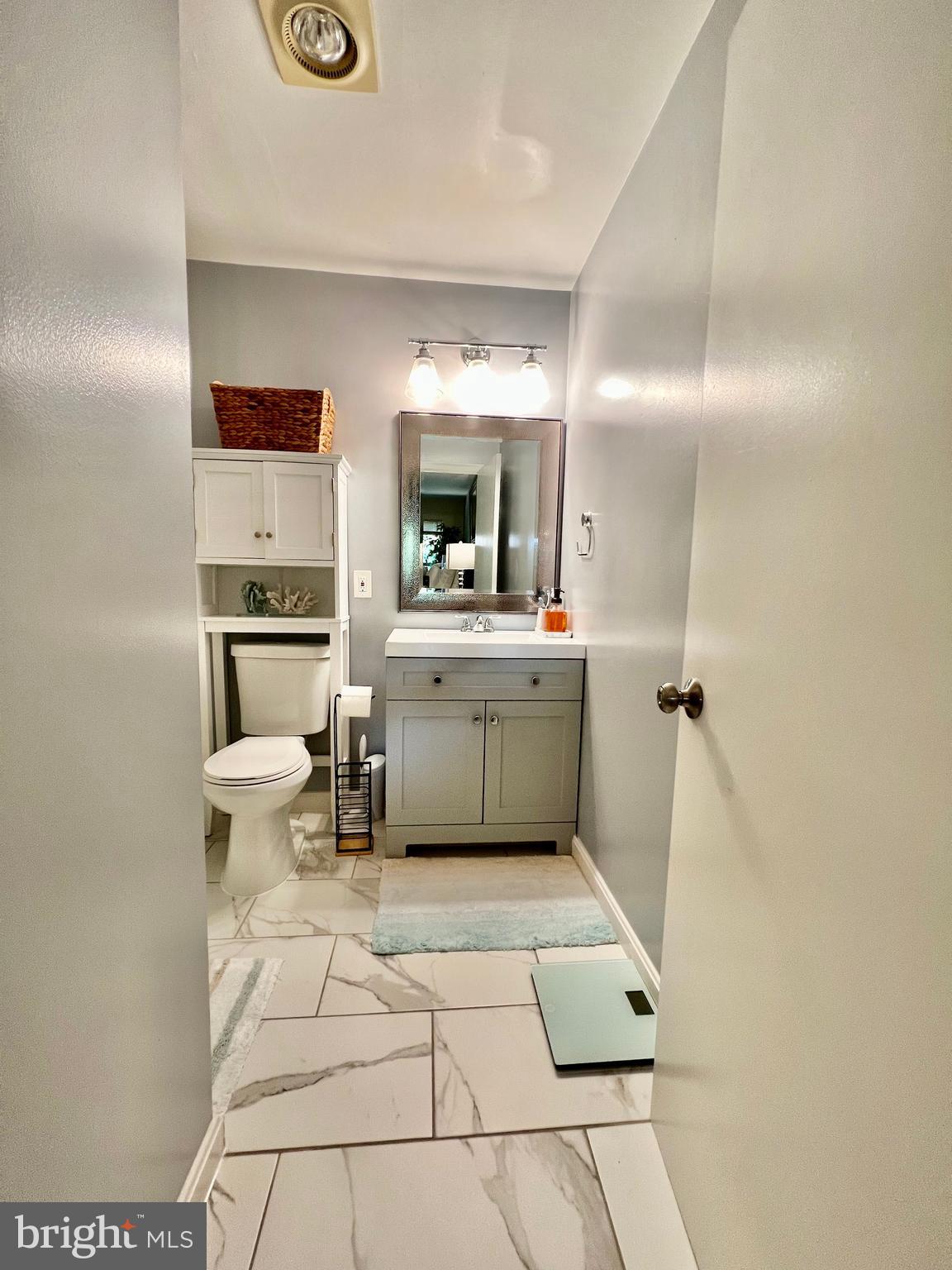 WILLOW WOOD - Residential Lease