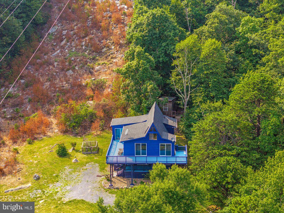 904 ARCHWOOD TRAIL