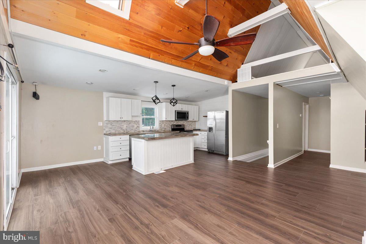904 ARCHWOOD TRAIL