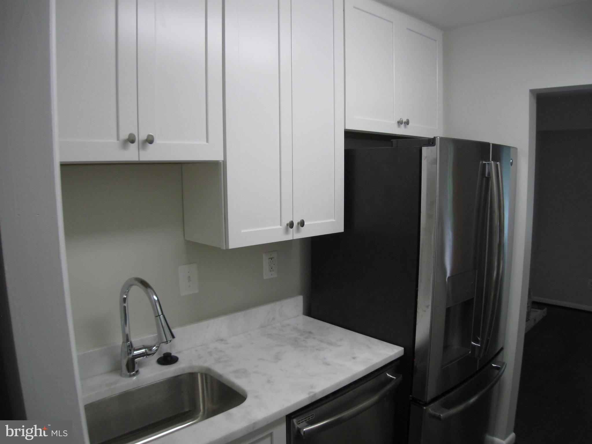 3874 LYNDHURST DRIVE 301