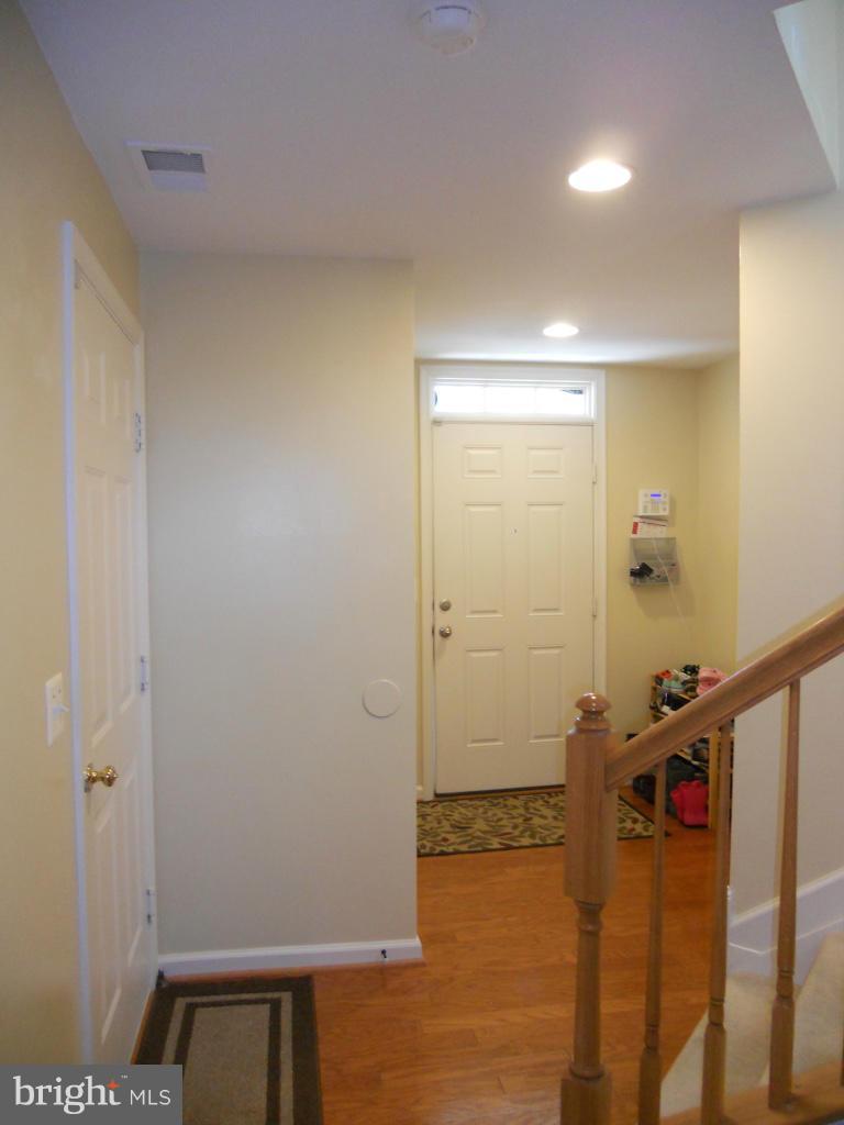 RIVERSIDE STATION - Residential Lease