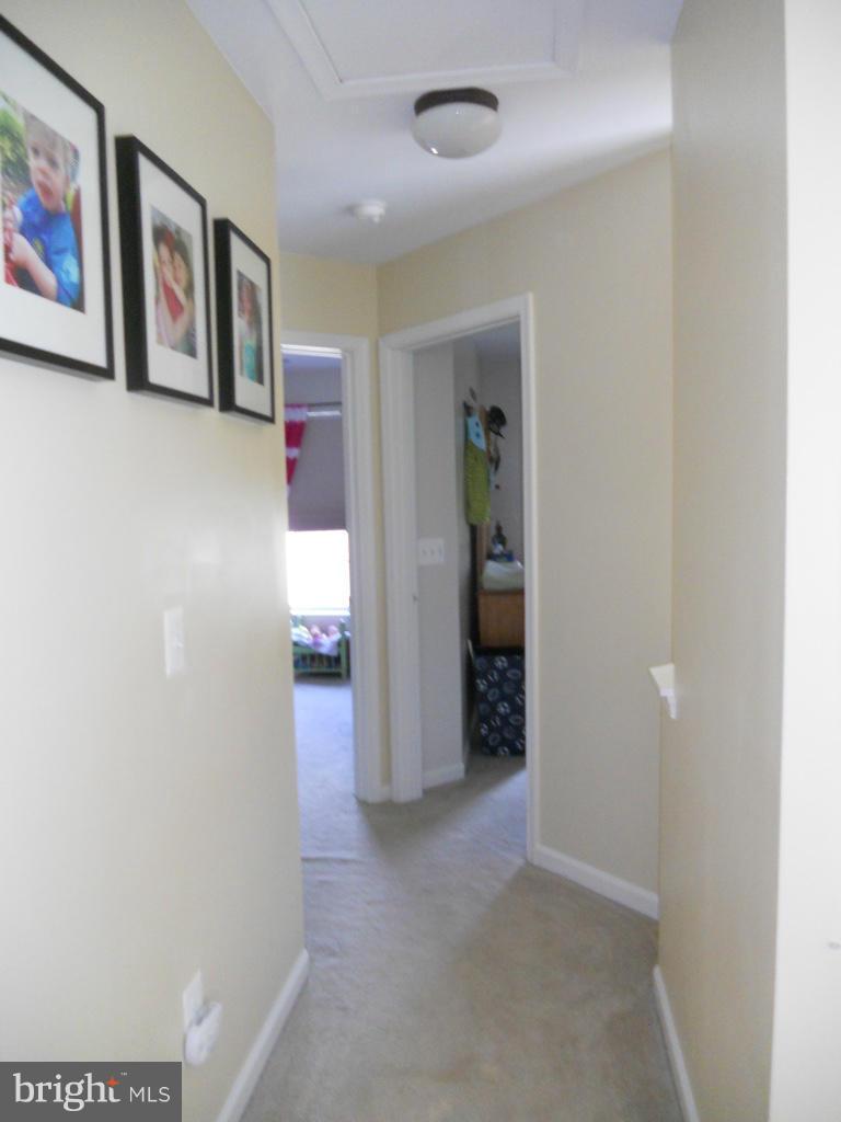 RIVERSIDE STATION - Residential Lease