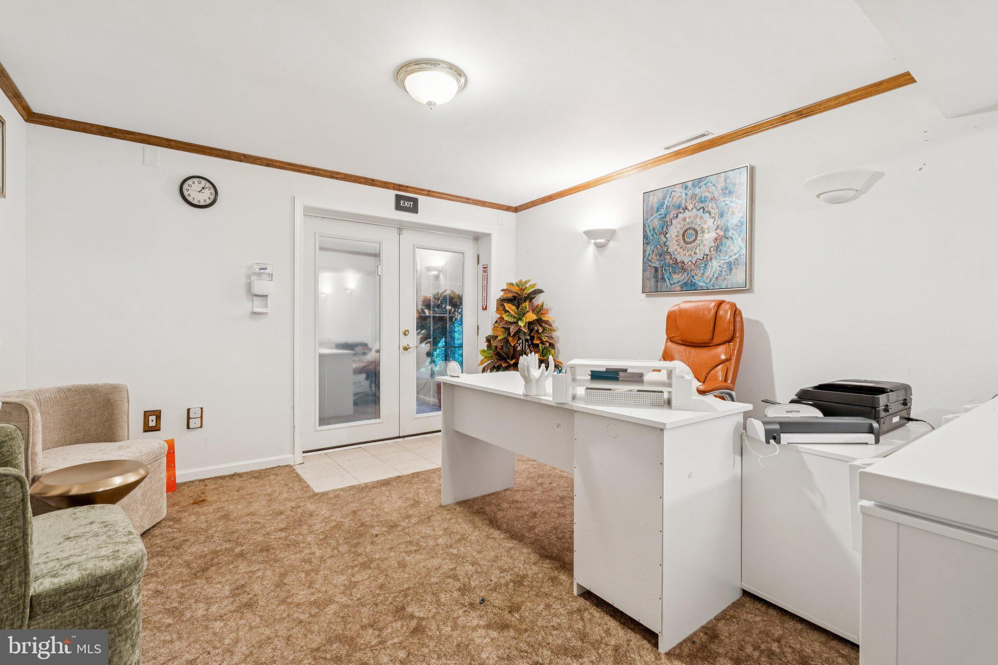 CARNEY GROVE - Residential