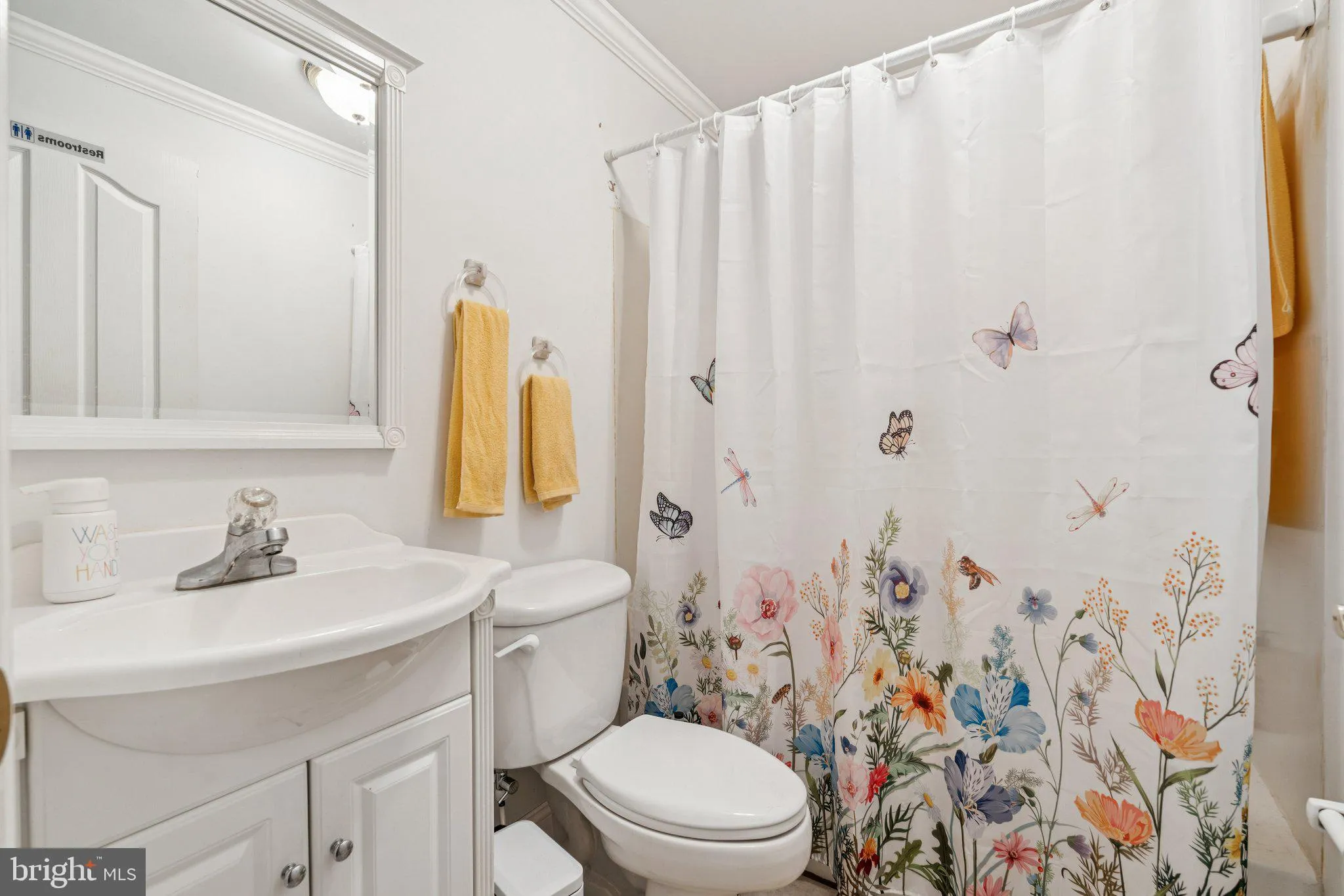 Parkville, Maryland 21234, United States, 4 Bedrooms Bedrooms, ,4 BathroomsBathrooms,Residential,Active,205058