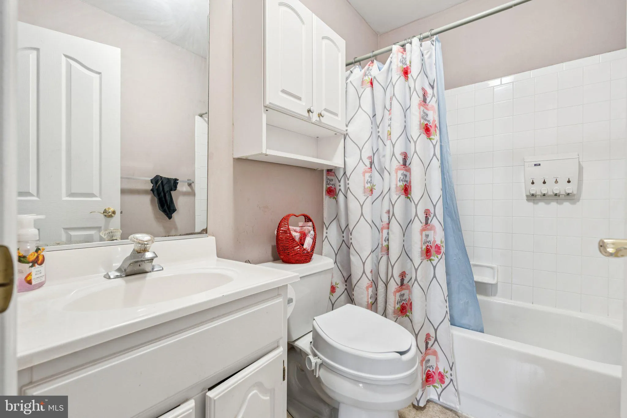 Parkville, Maryland 21234, United States, 4 Bedrooms Bedrooms, ,4 BathroomsBathrooms,Residential,Active,205058