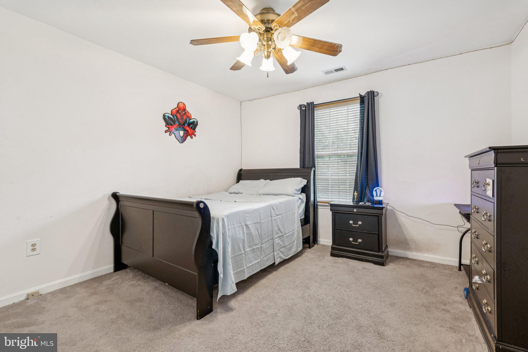 CARNEY GROVE - Residential