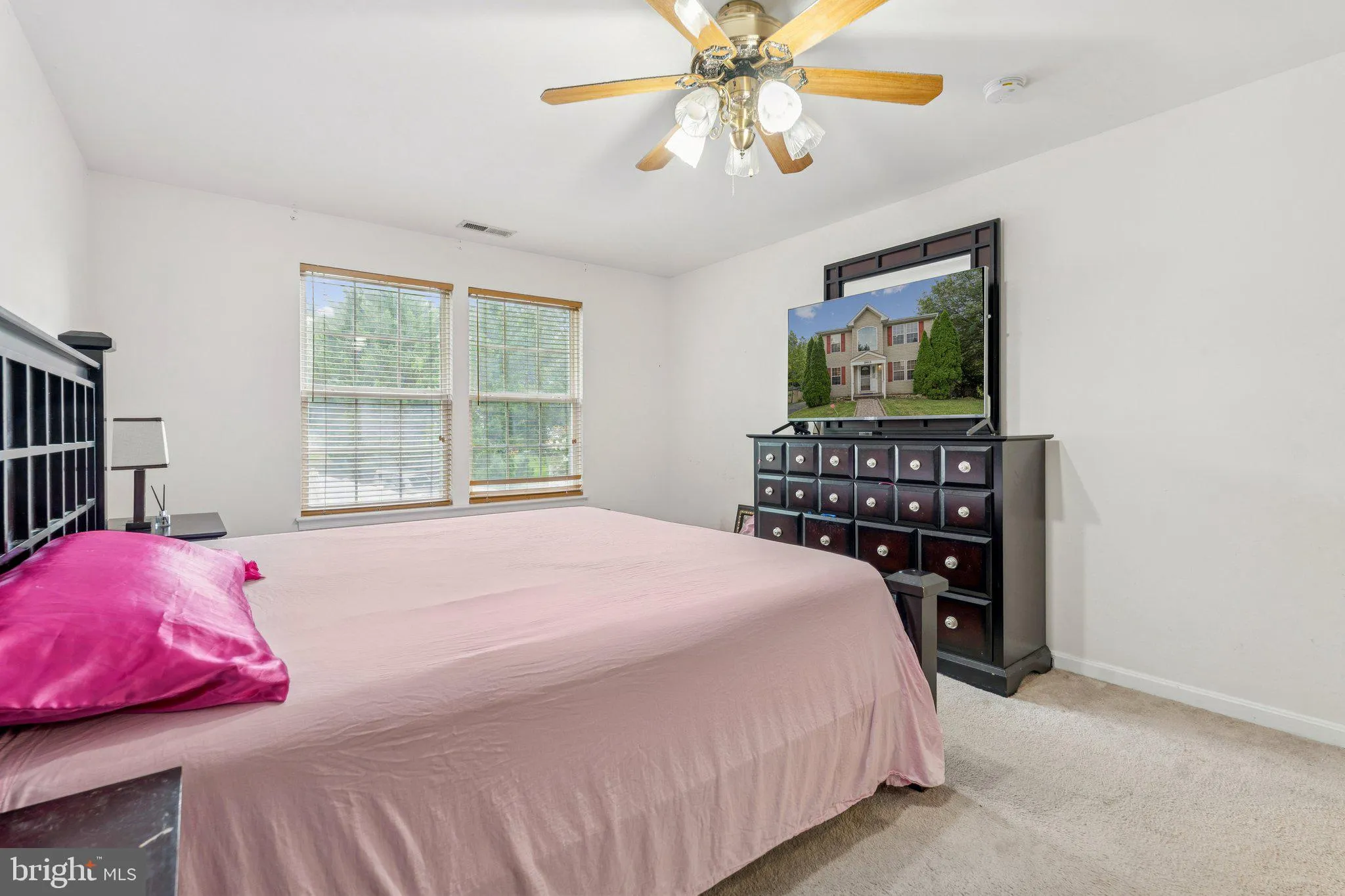 Parkville, Maryland 21234, United States, 4 Bedrooms Bedrooms, ,4 BathroomsBathrooms,Residential,Active,205058