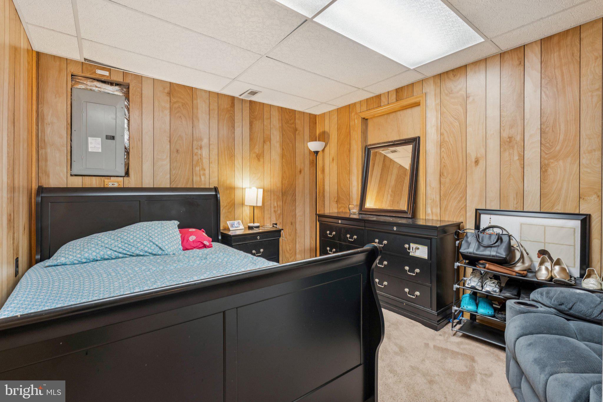 CARNEY GROVE - Residential