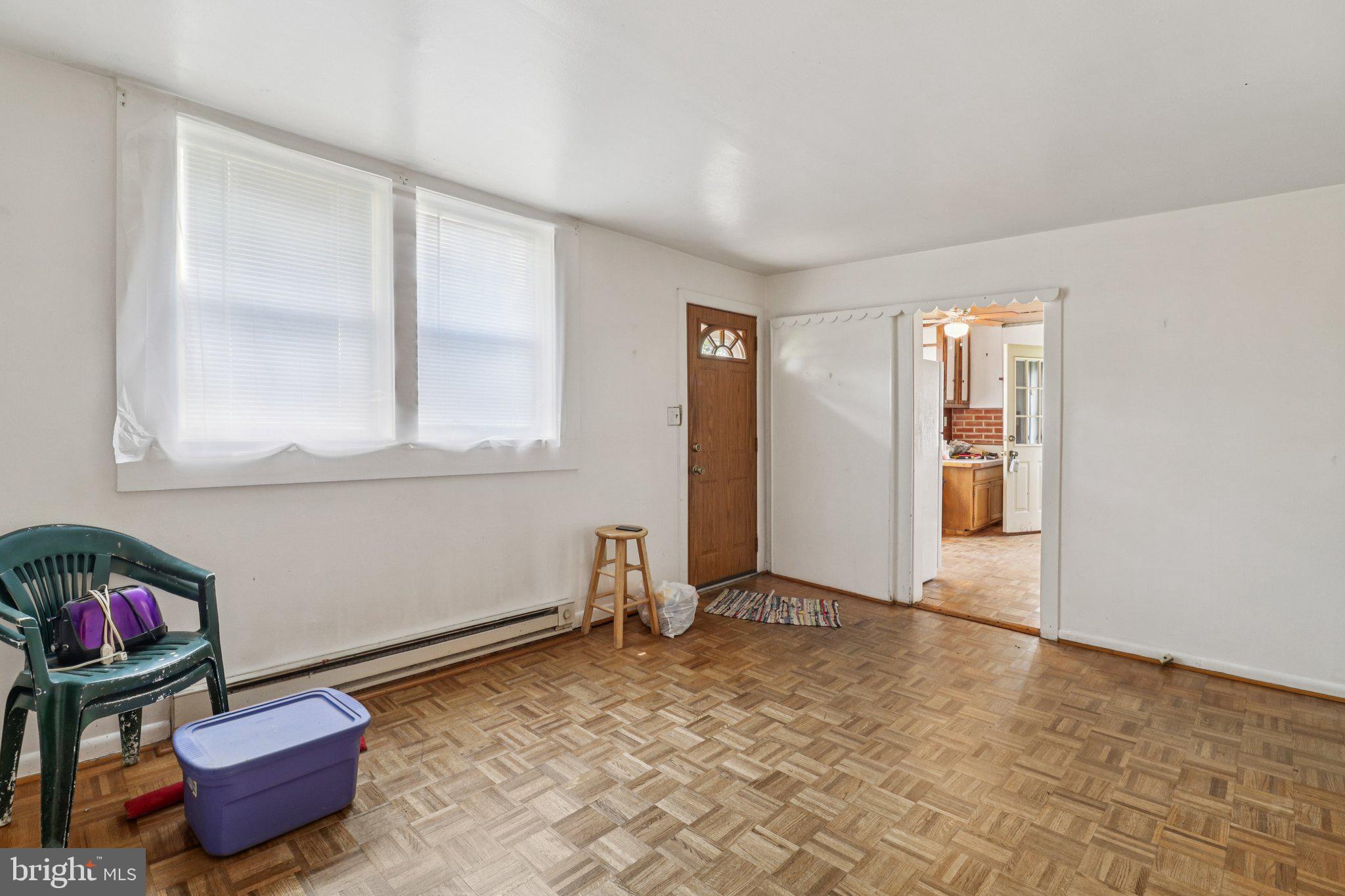 ENGLESIDE VILLAGE - Residential