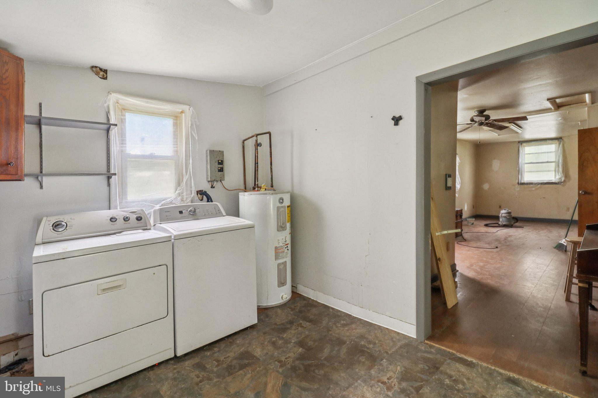 ENGLESIDE VILLAGE - Residential