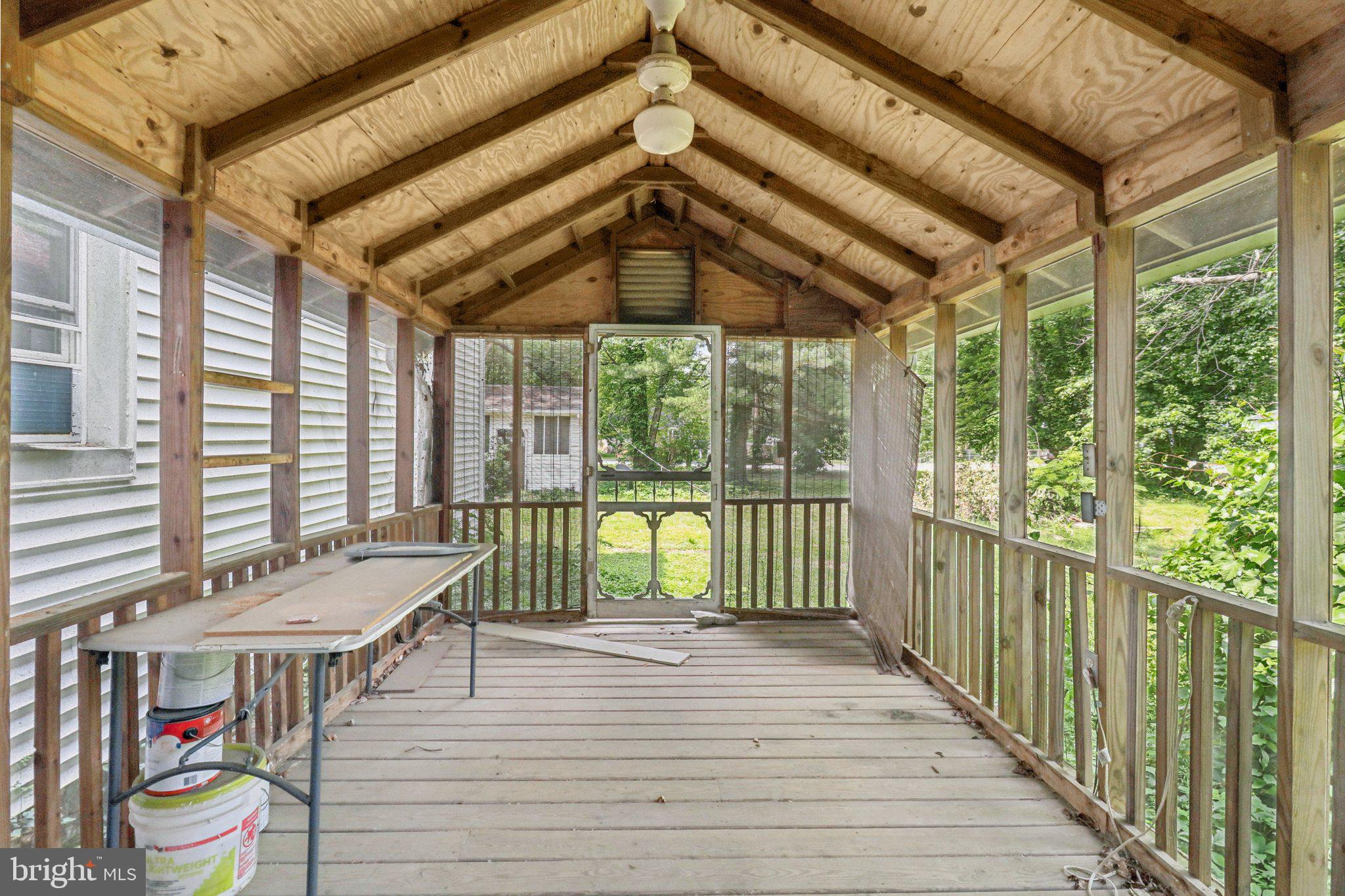 ENGLESIDE VILLAGE - Residential