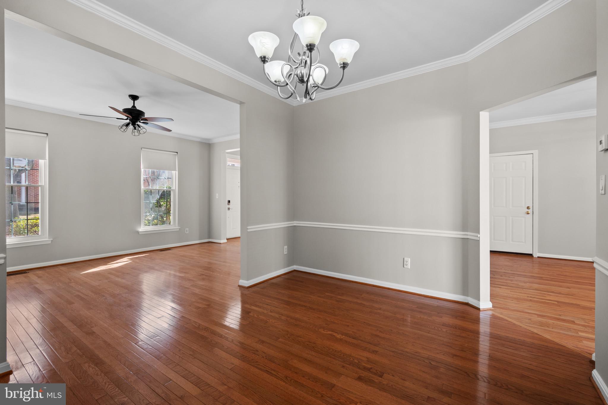 MEADOWGATE - Residential