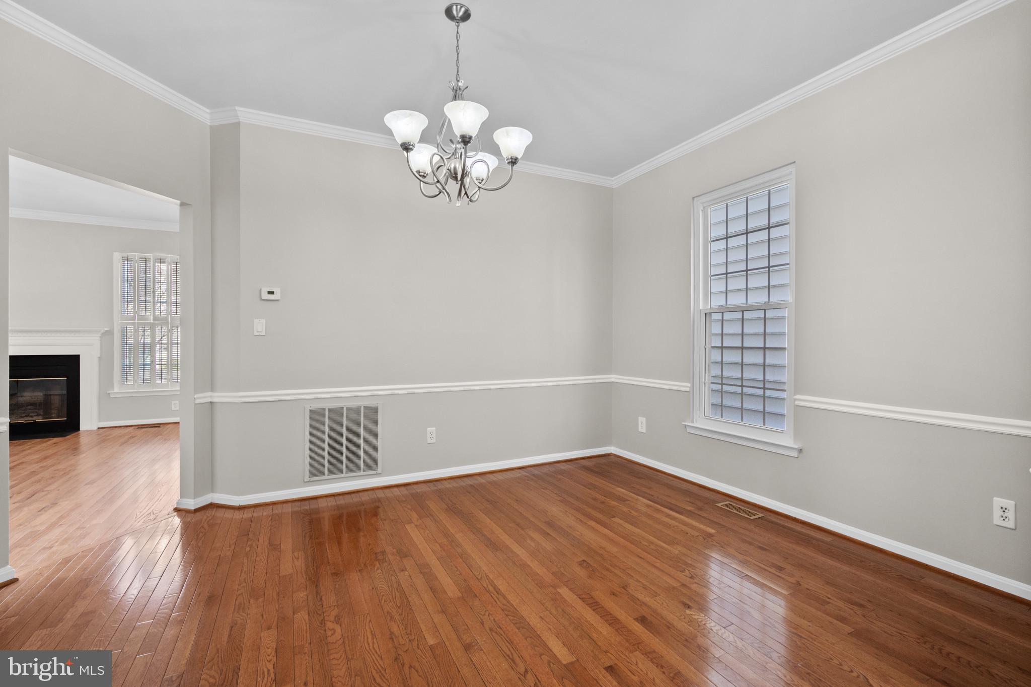 MEADOWGATE - Residential