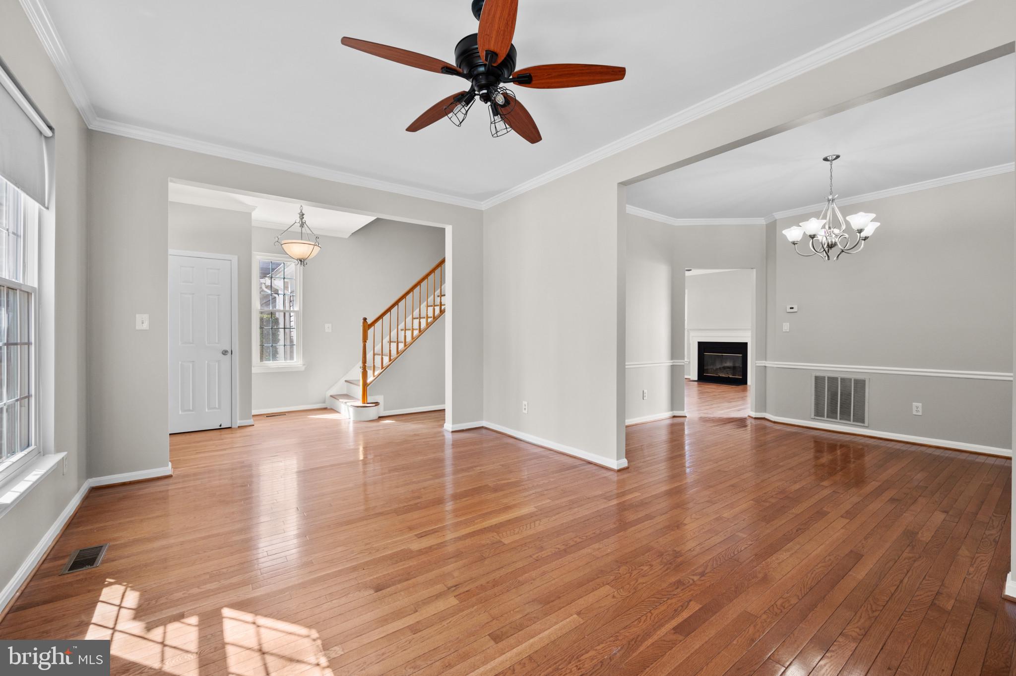 MEADOWGATE - Residential