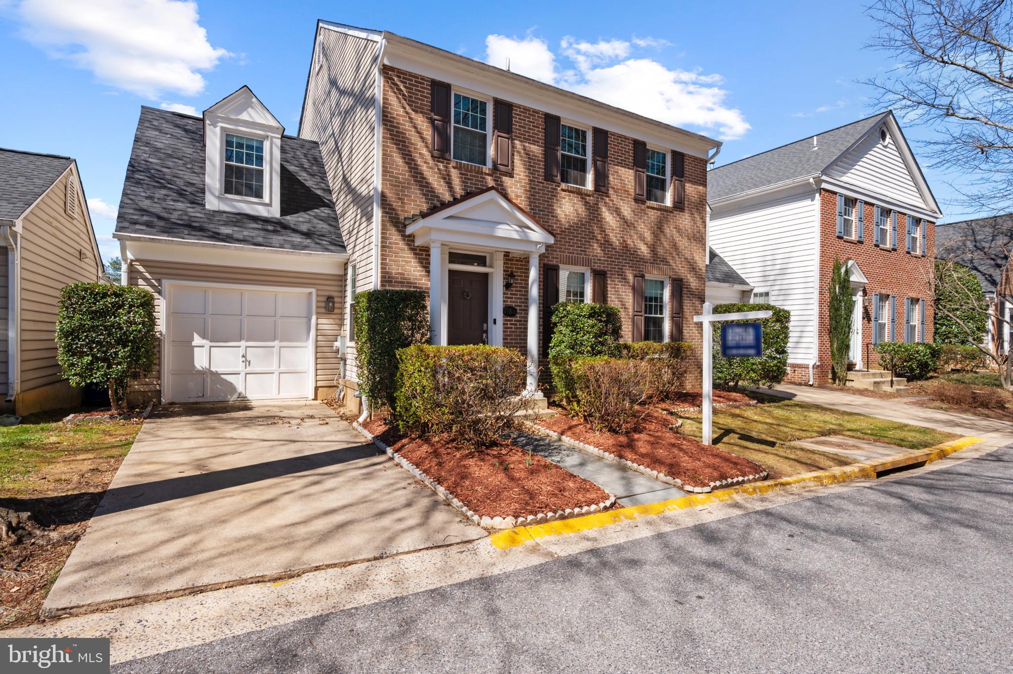 MEADOWGATE - Residential