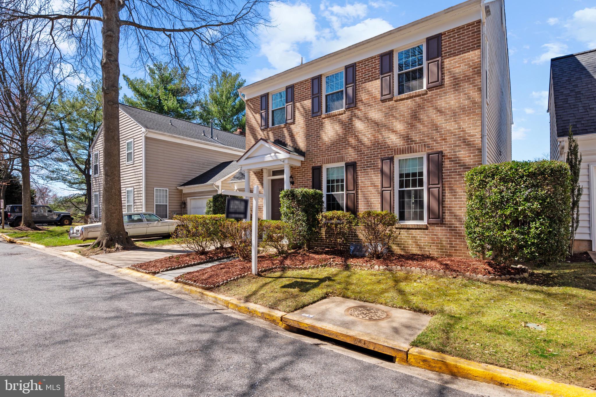 MEADOWGATE - Residential