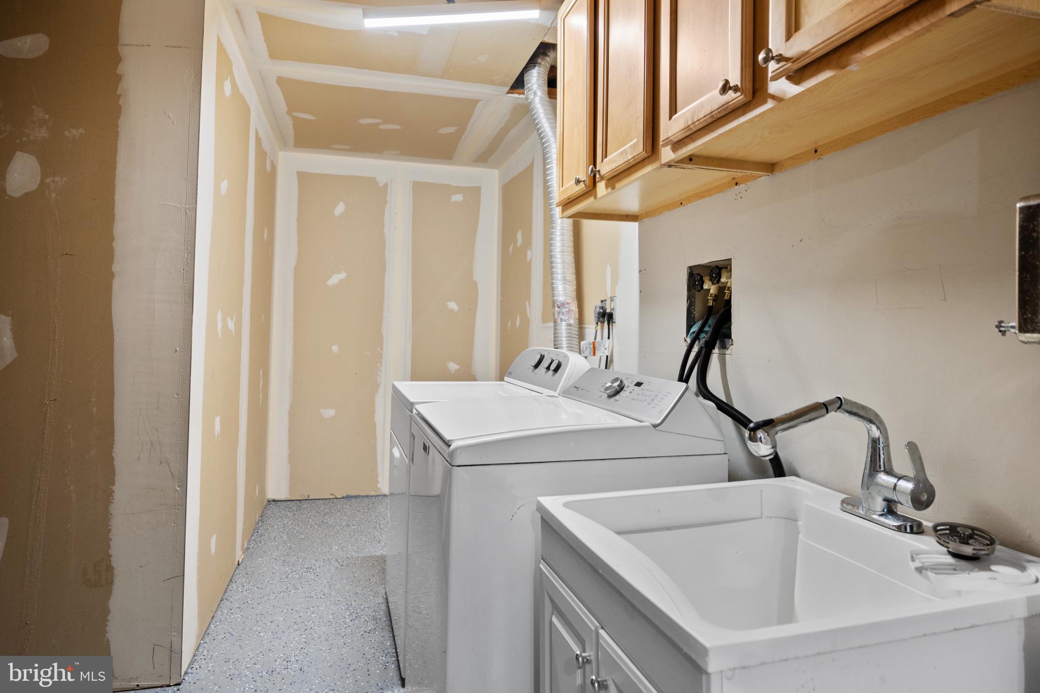 MEADOWGATE - Residential