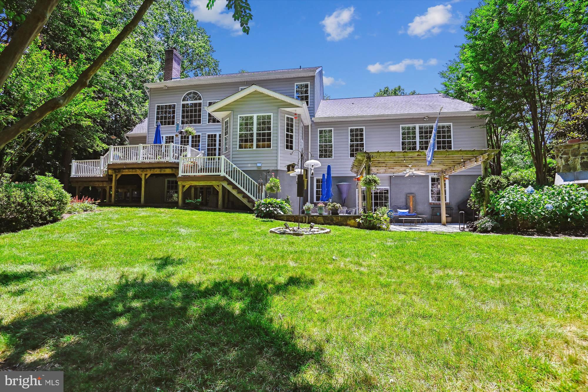 BLAKELY WOODS - Residential