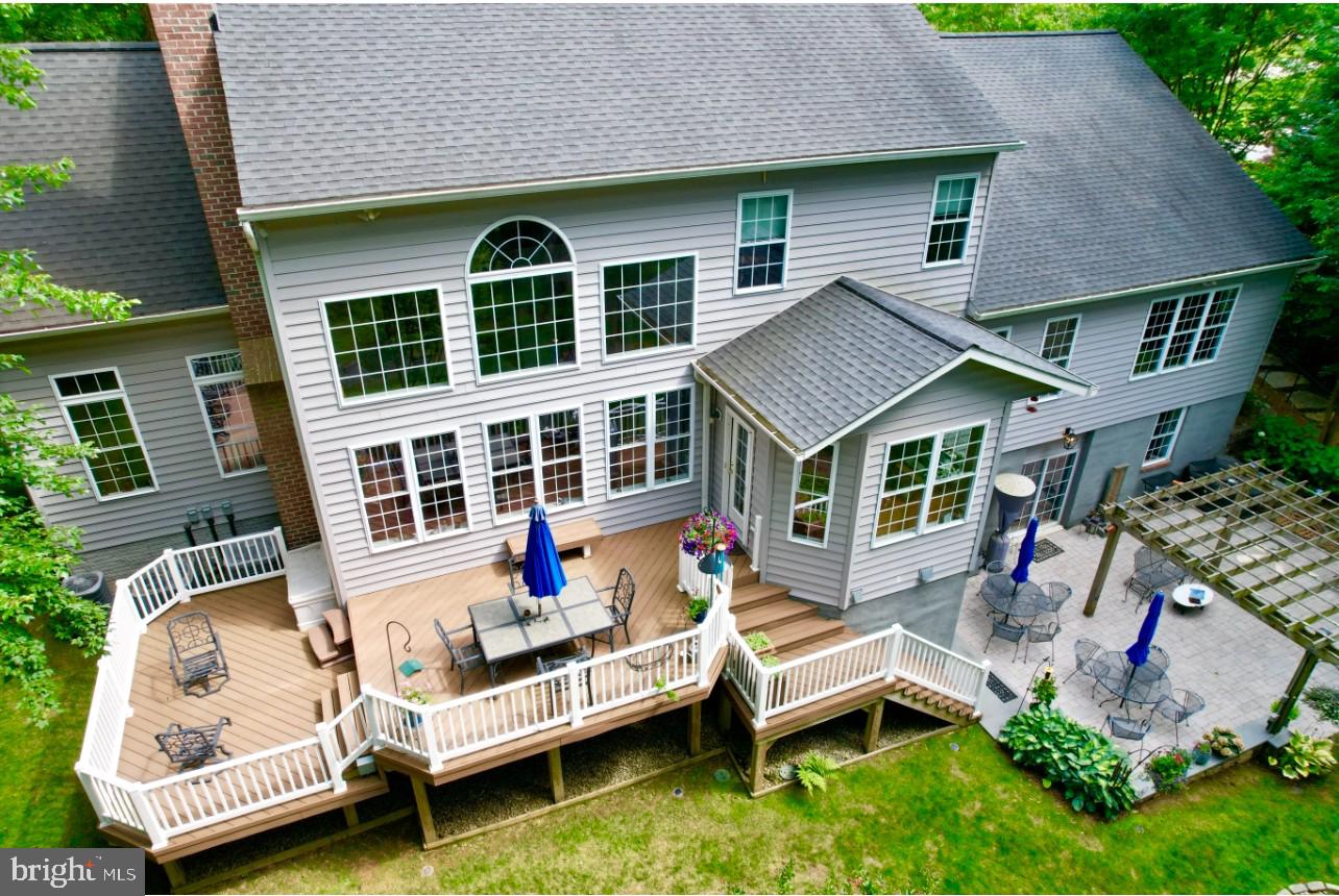 BLAKELY WOODS - Residential